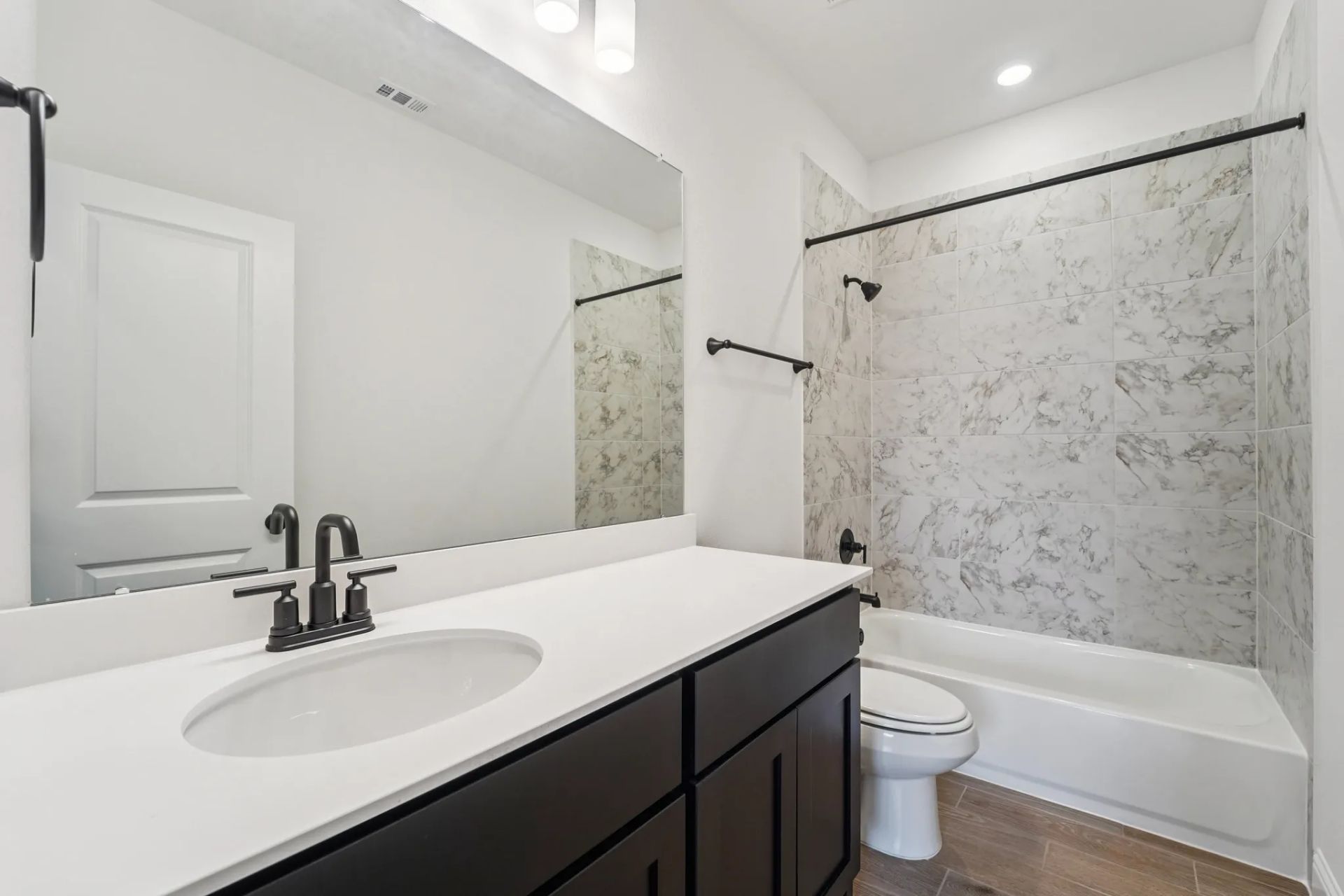 Homesite 0417 Bath 2