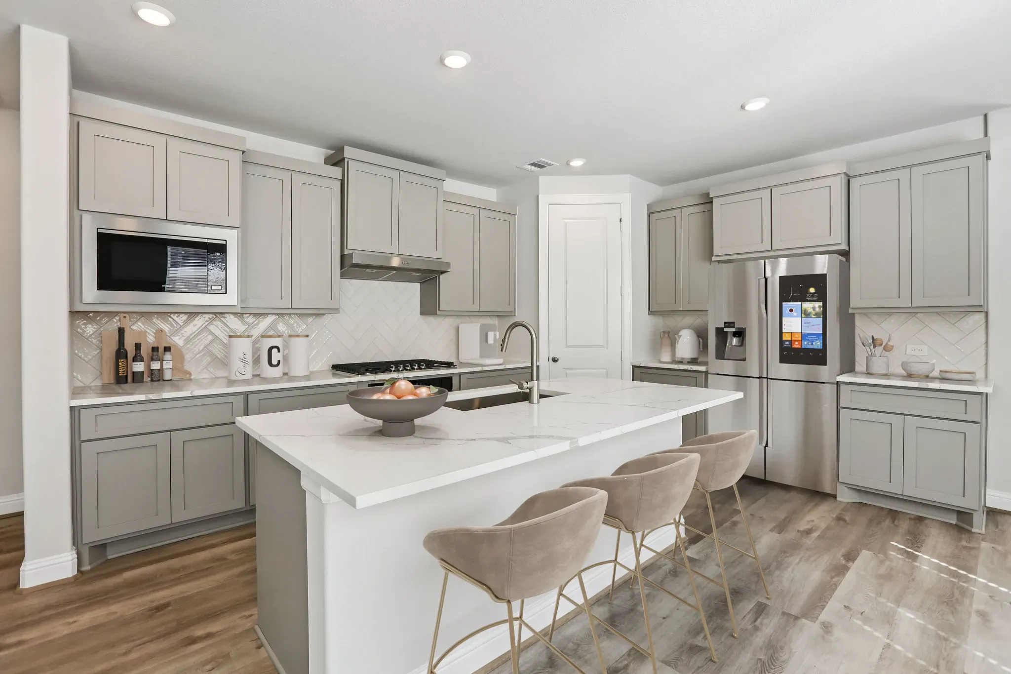 Homesite 1305 Kitchen - Staged