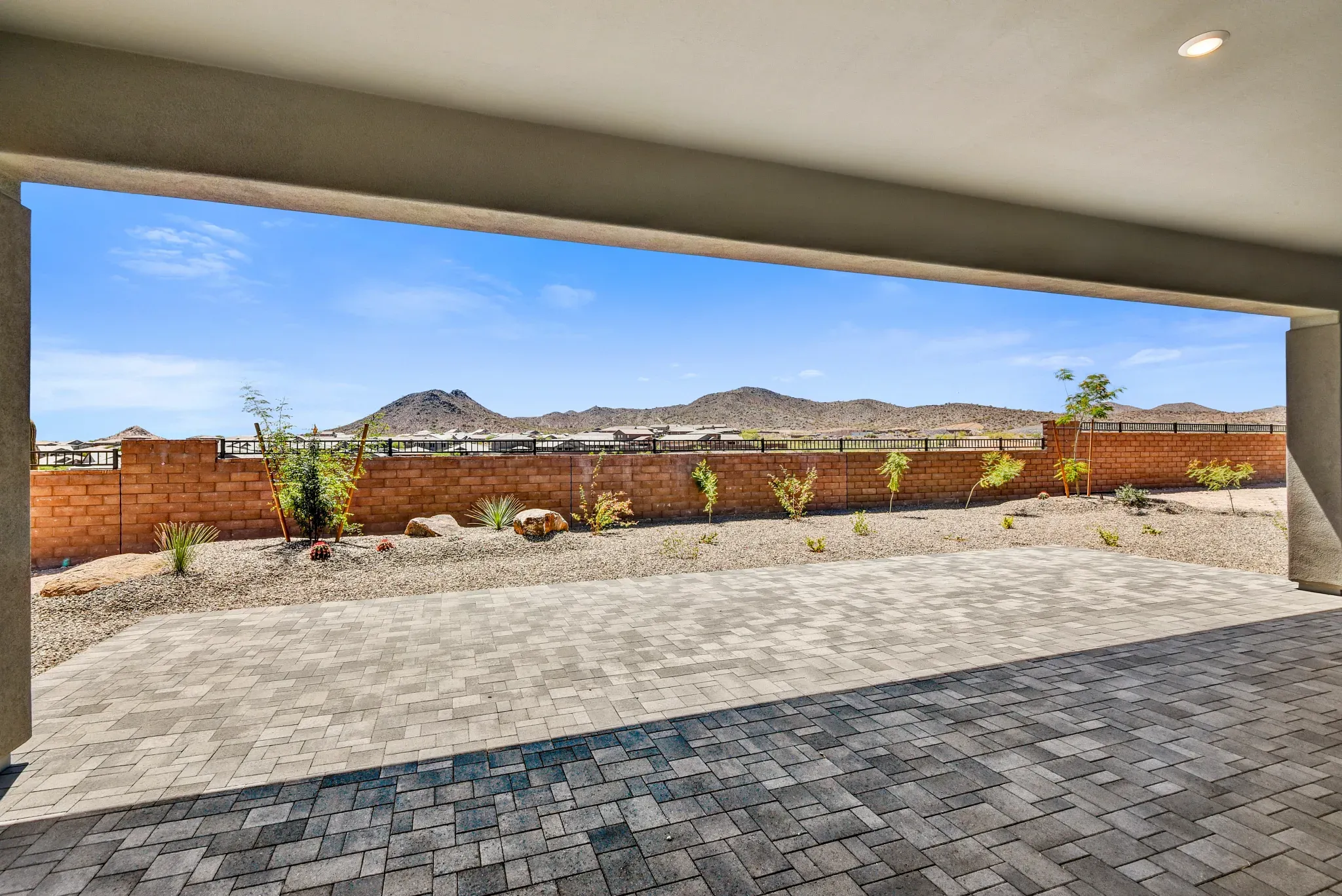 Trilogy Ridgecrest Costa HS 105 Batckyard