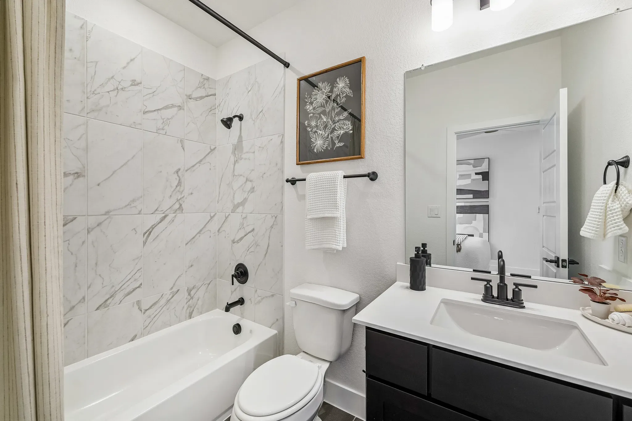 Plan 4069 Bath 4 - Staged