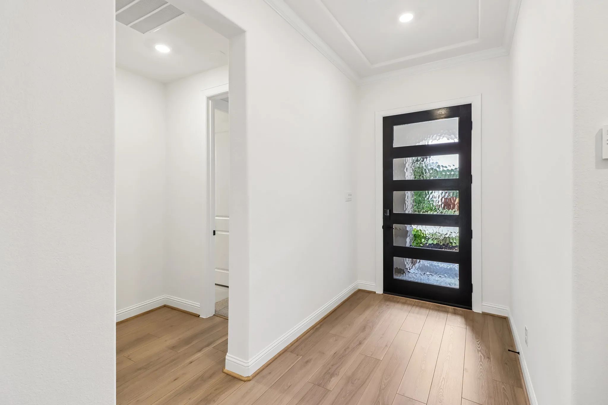 Homesite 2403 Entry
