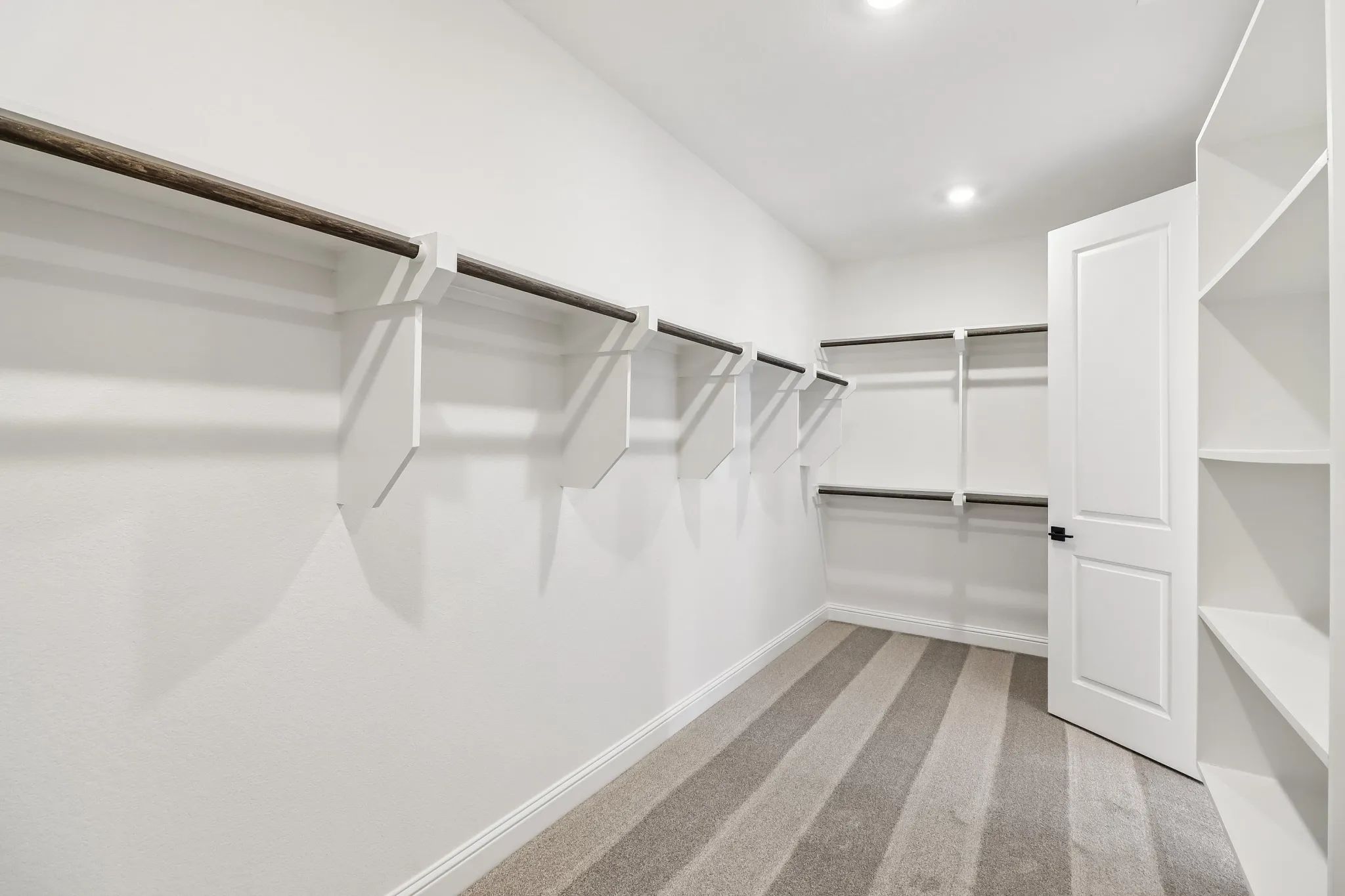 Homesite 2403 Closet