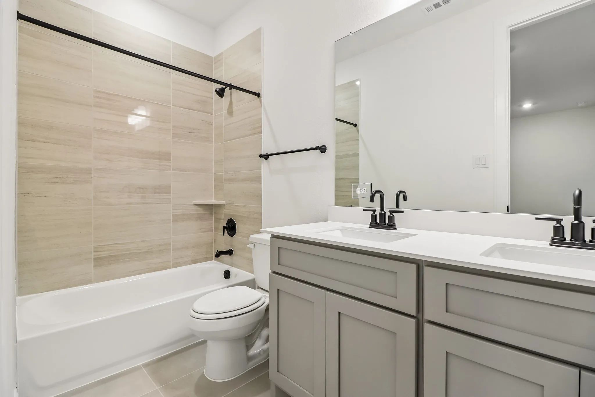 Homesite 2403 Bath 3