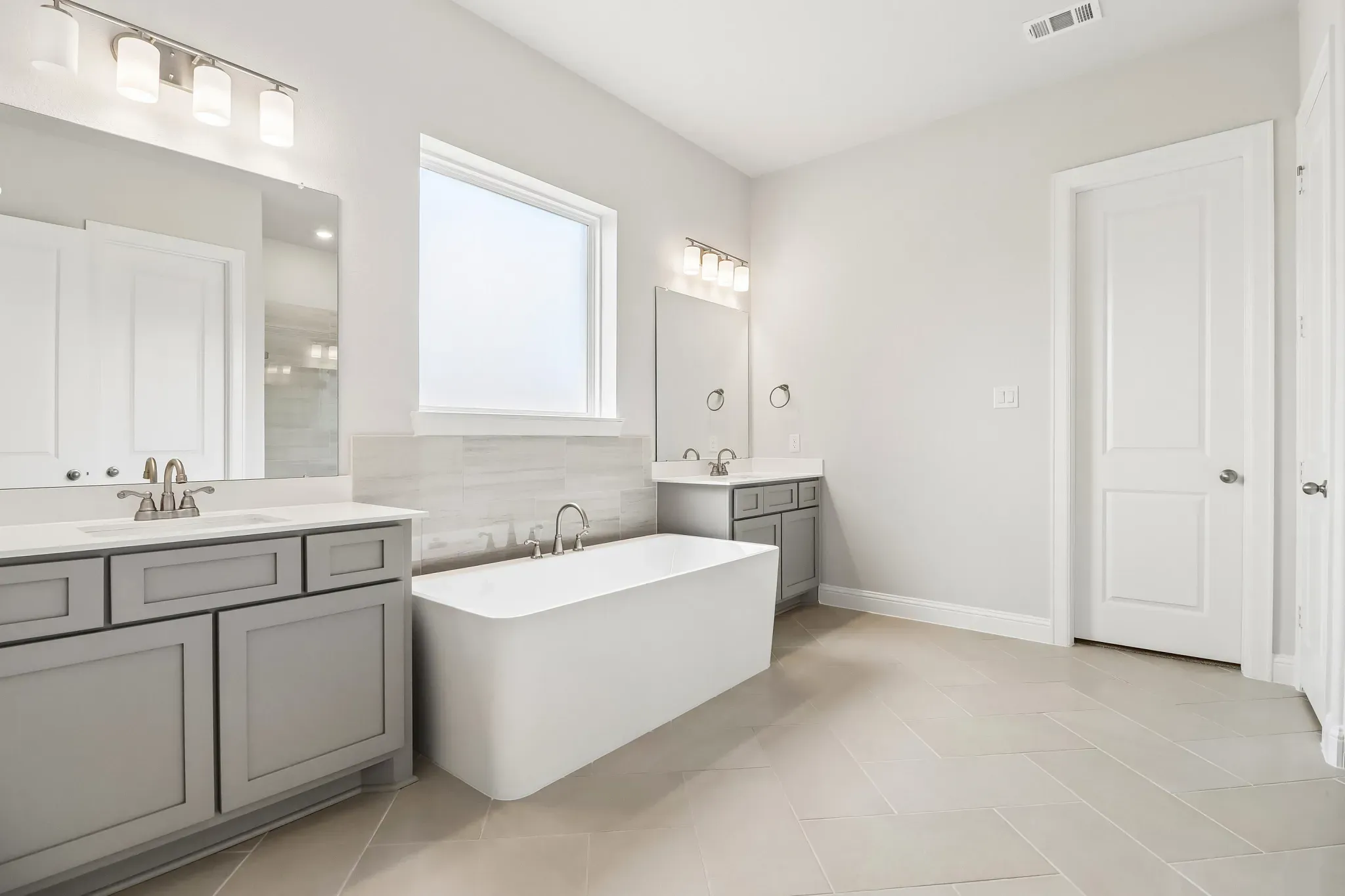 Homesite 2405 Primary Bath