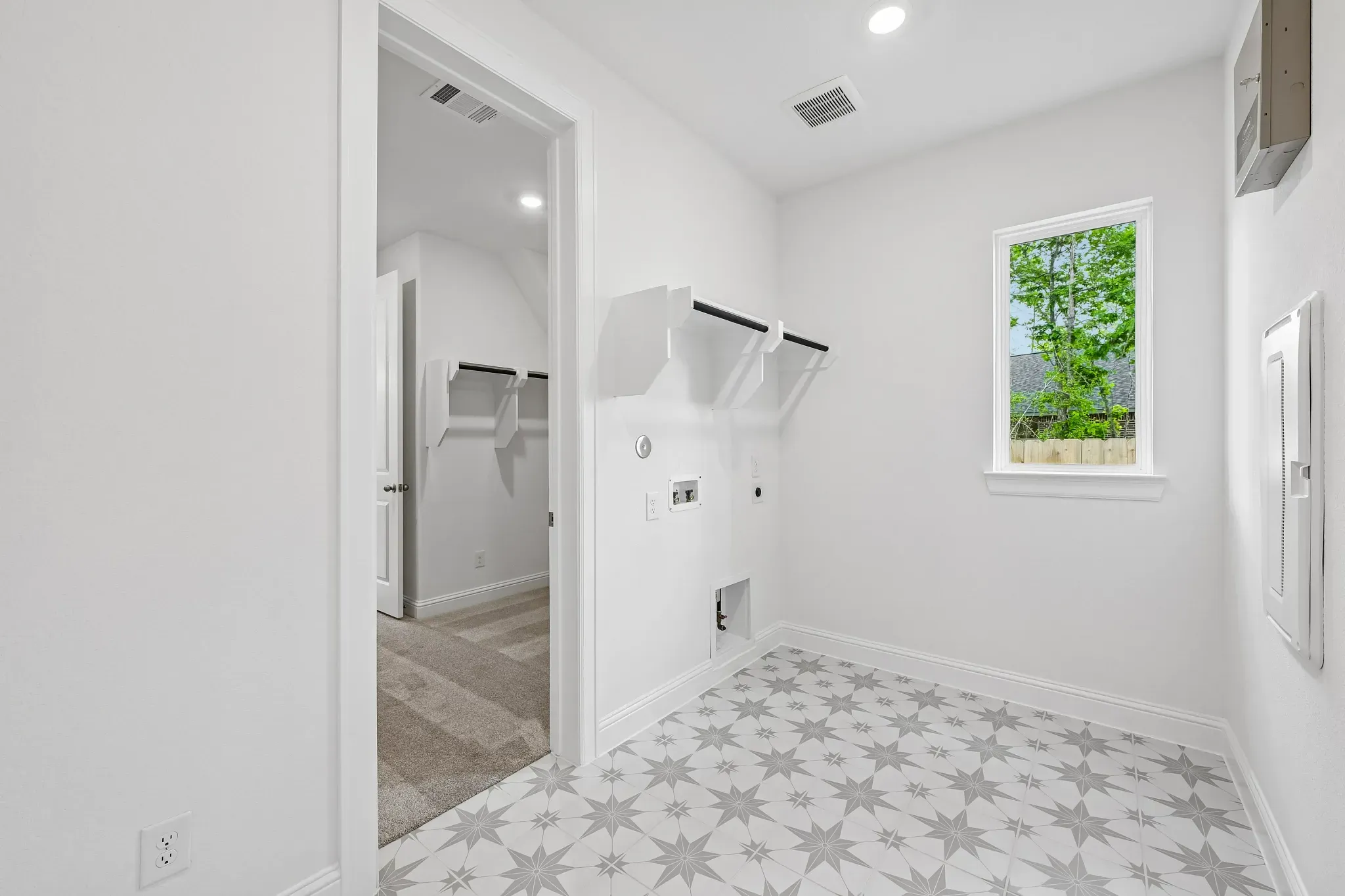 Homesite 2429 Laundry Room