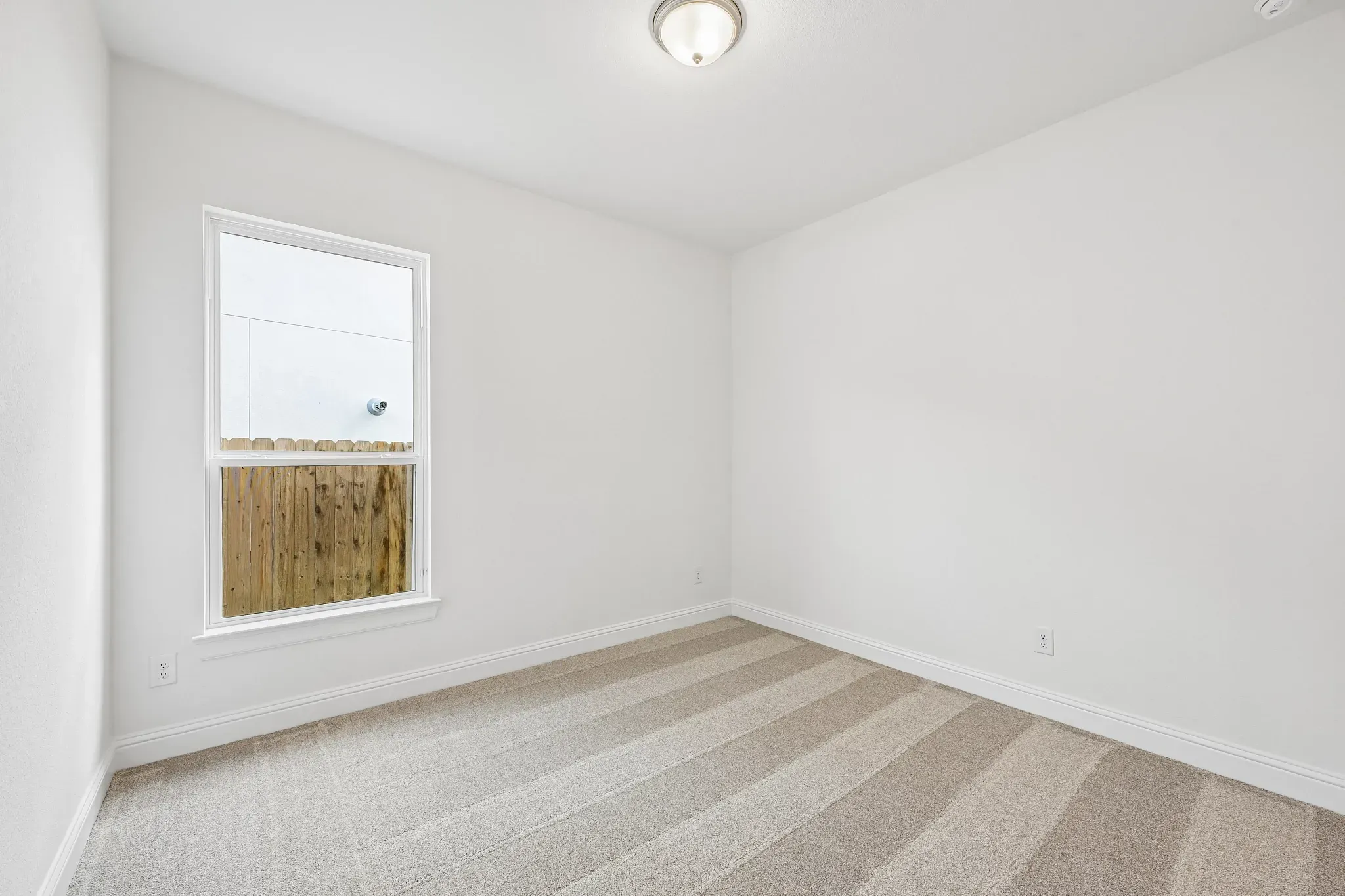 Homesite 2429 Bed 2