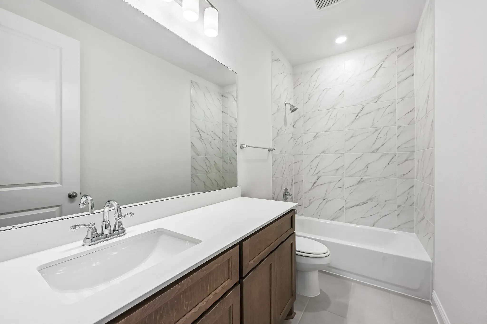 Homesite 2429 Bath 2