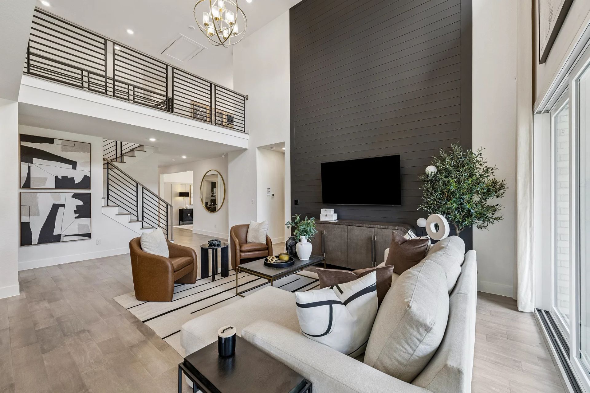 Plan 4069 Model Great Room
