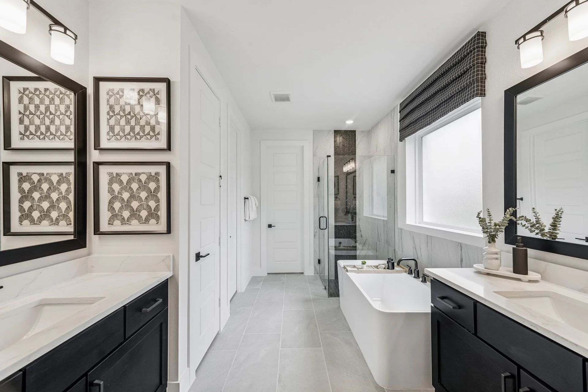 Plan 4069 Model Primary Bath