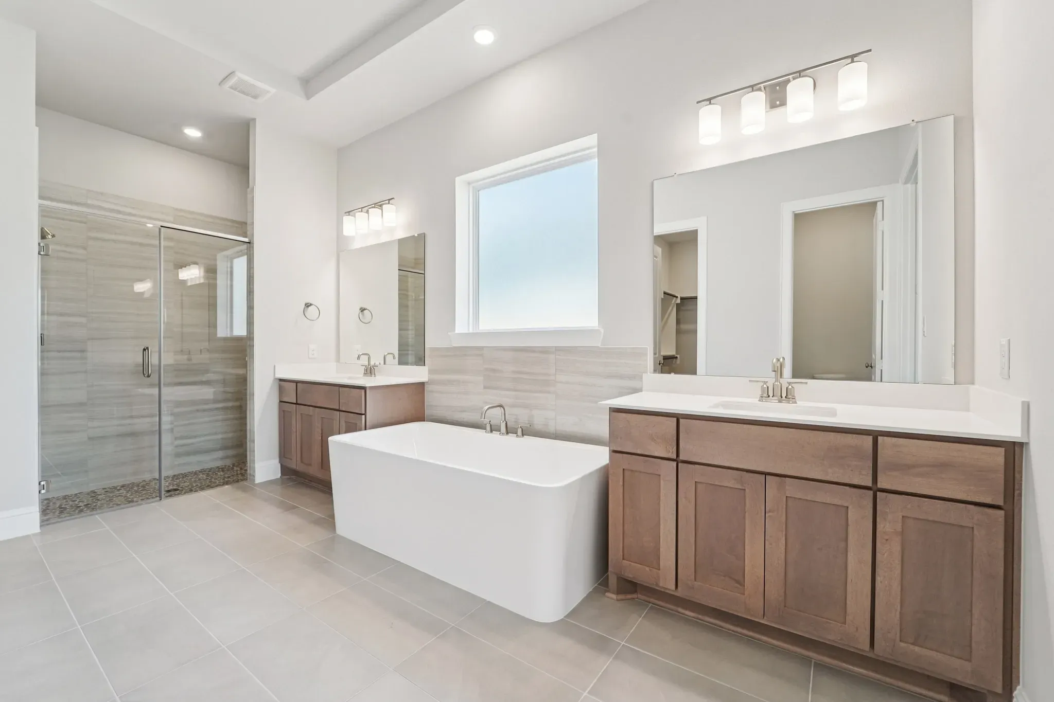 Homesite 7602 Primary Bath