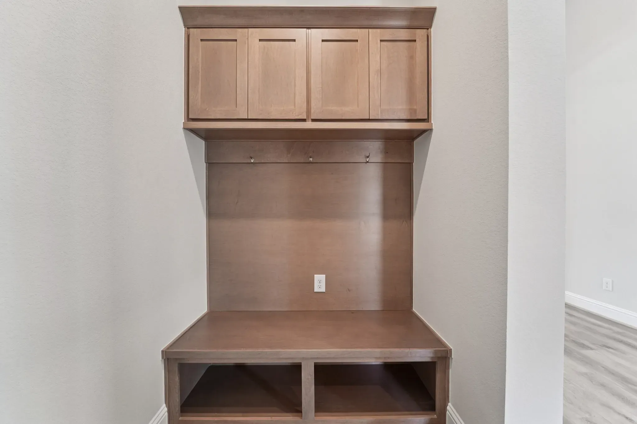 Homesite 7602 Valet