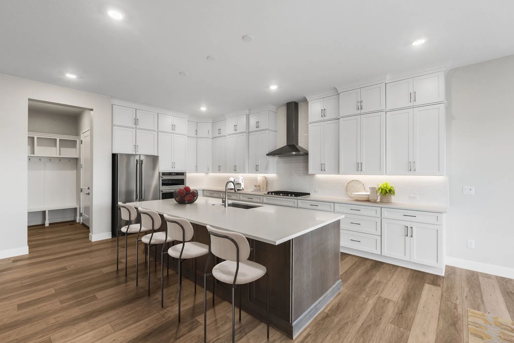Serenewood Kitchen - Virtually Staged