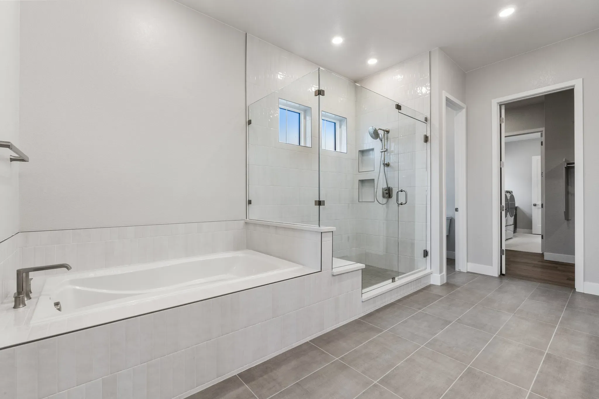 Serenewood Primary Bath