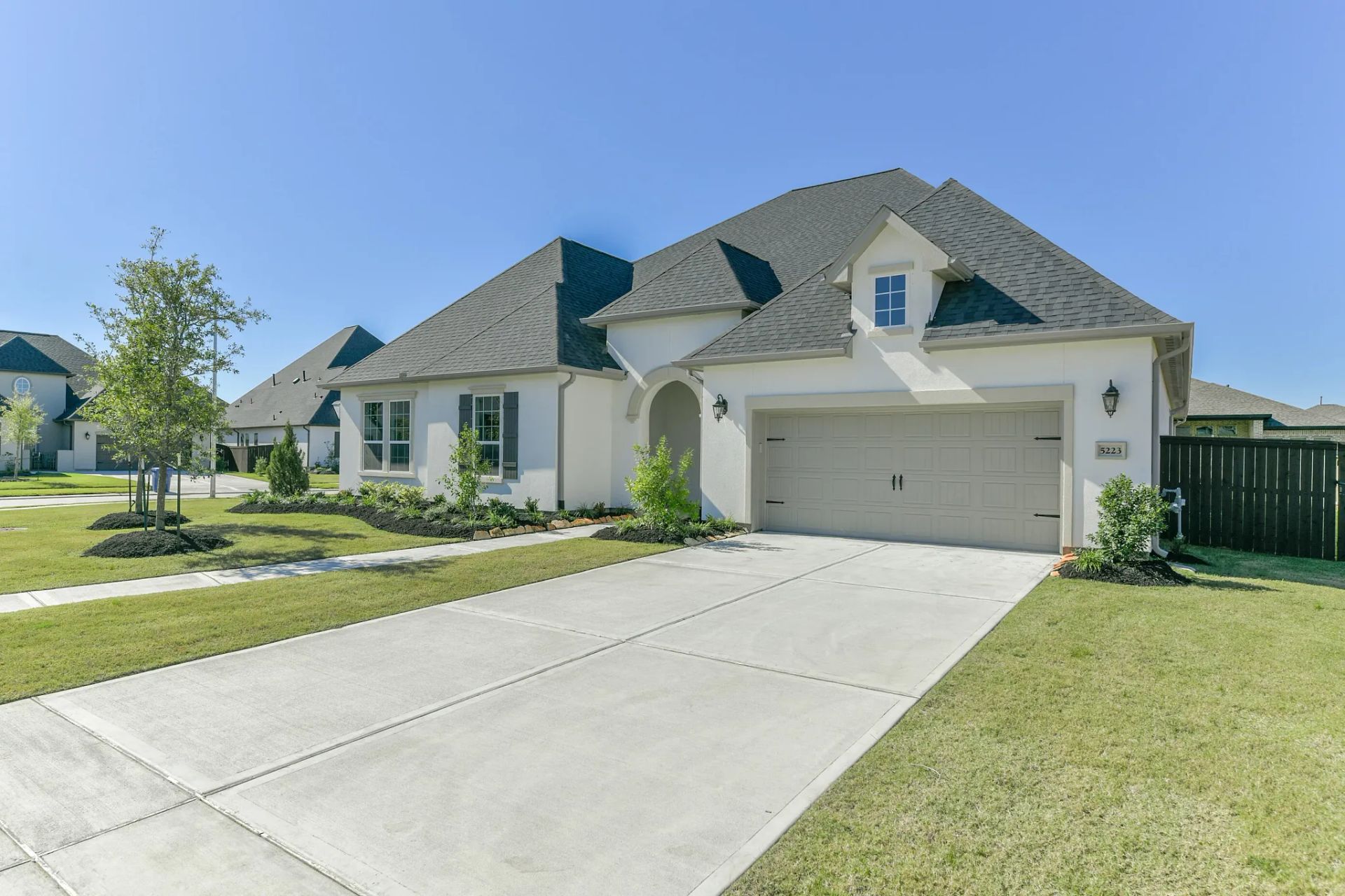 Plan 6010 Elevation B Exterior