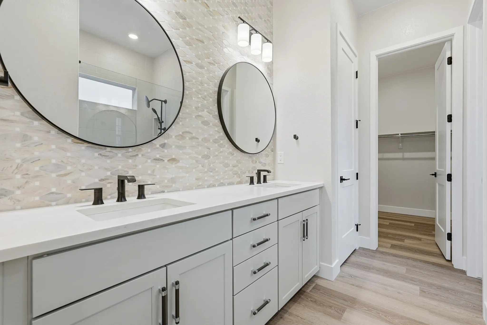 Homesite 8 Primary Bath