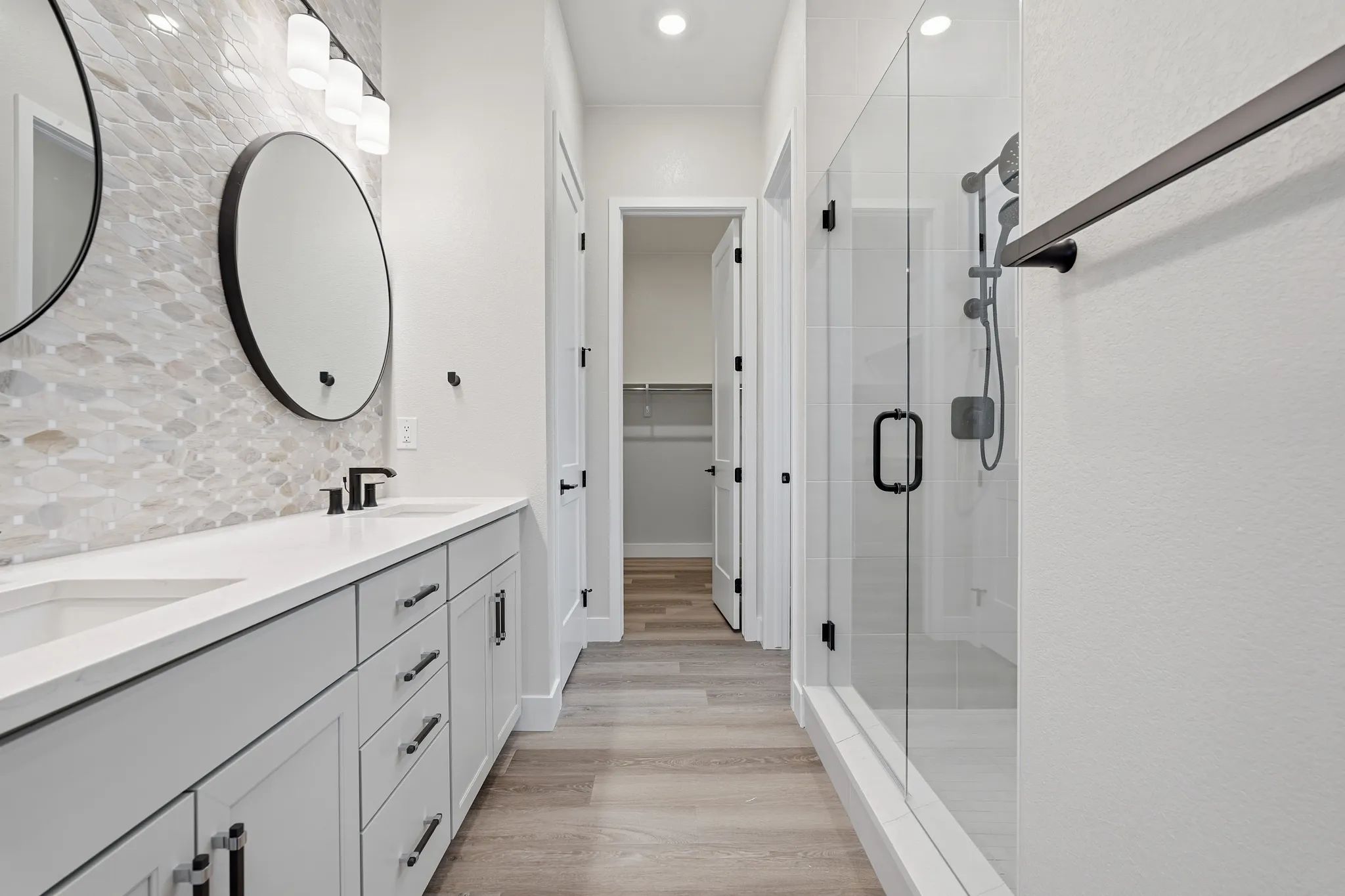 Homesite 8 Primary Bath