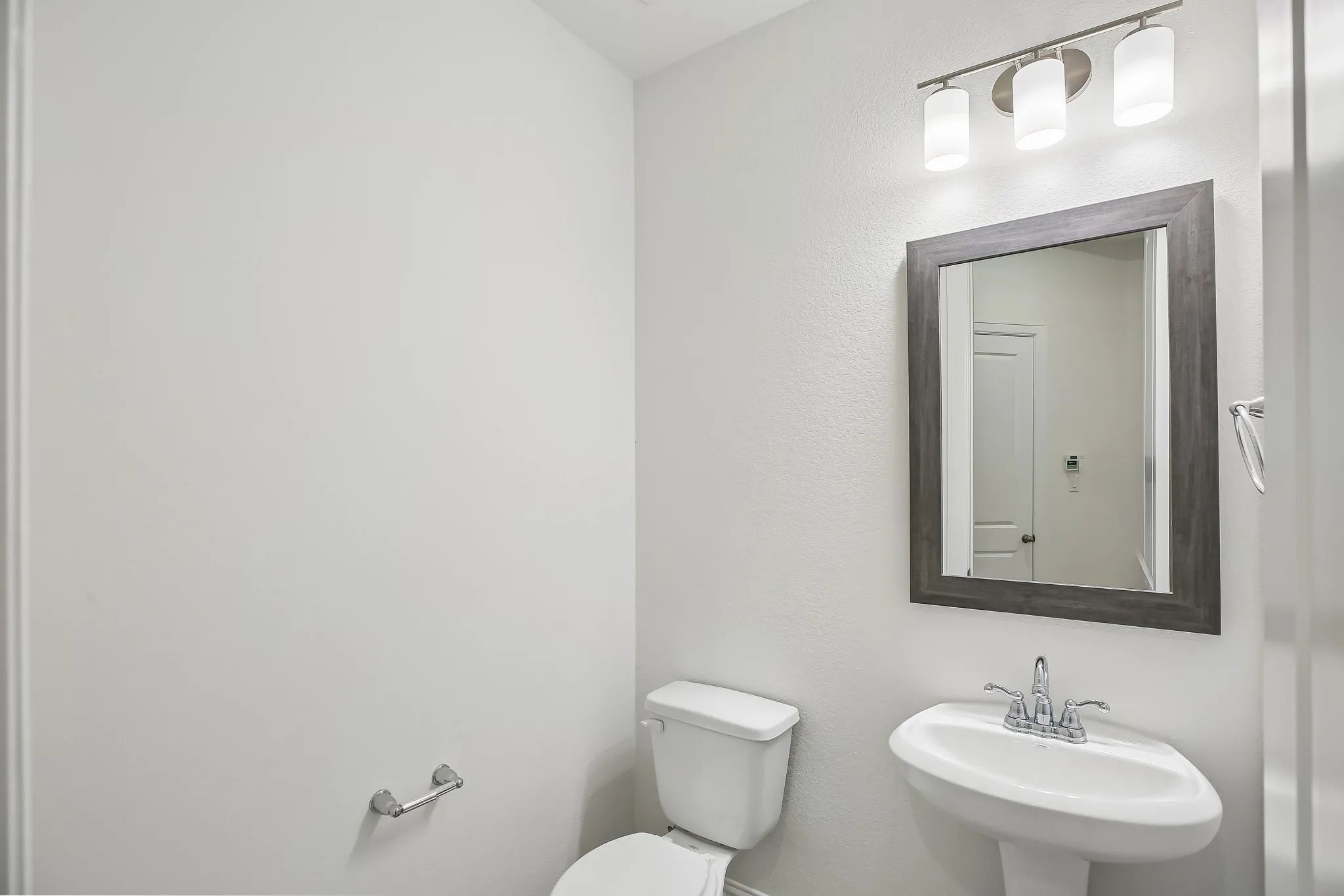 Homesite 1304 Powder Room
