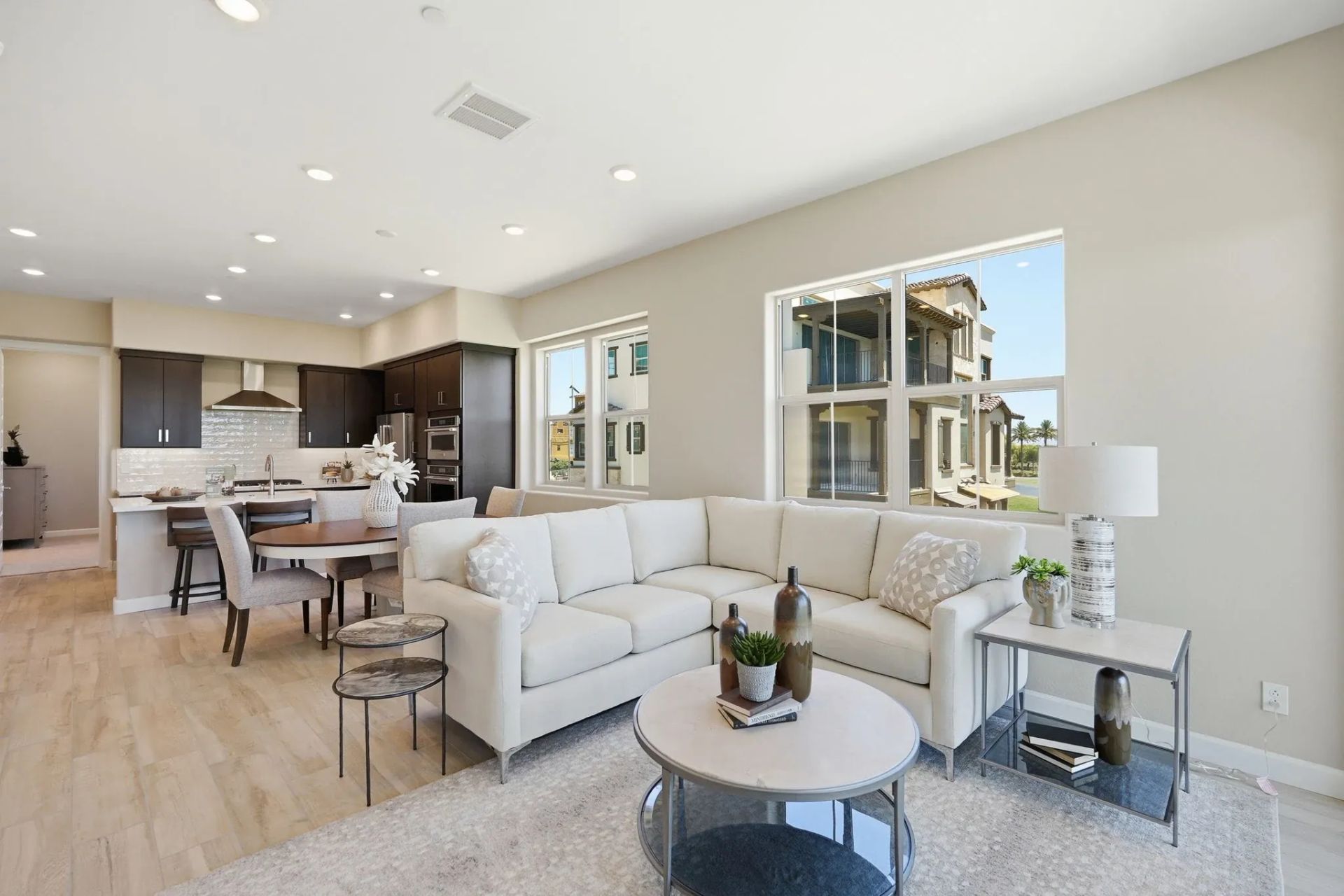 Encanterra Ascent HS 2513 Great Room