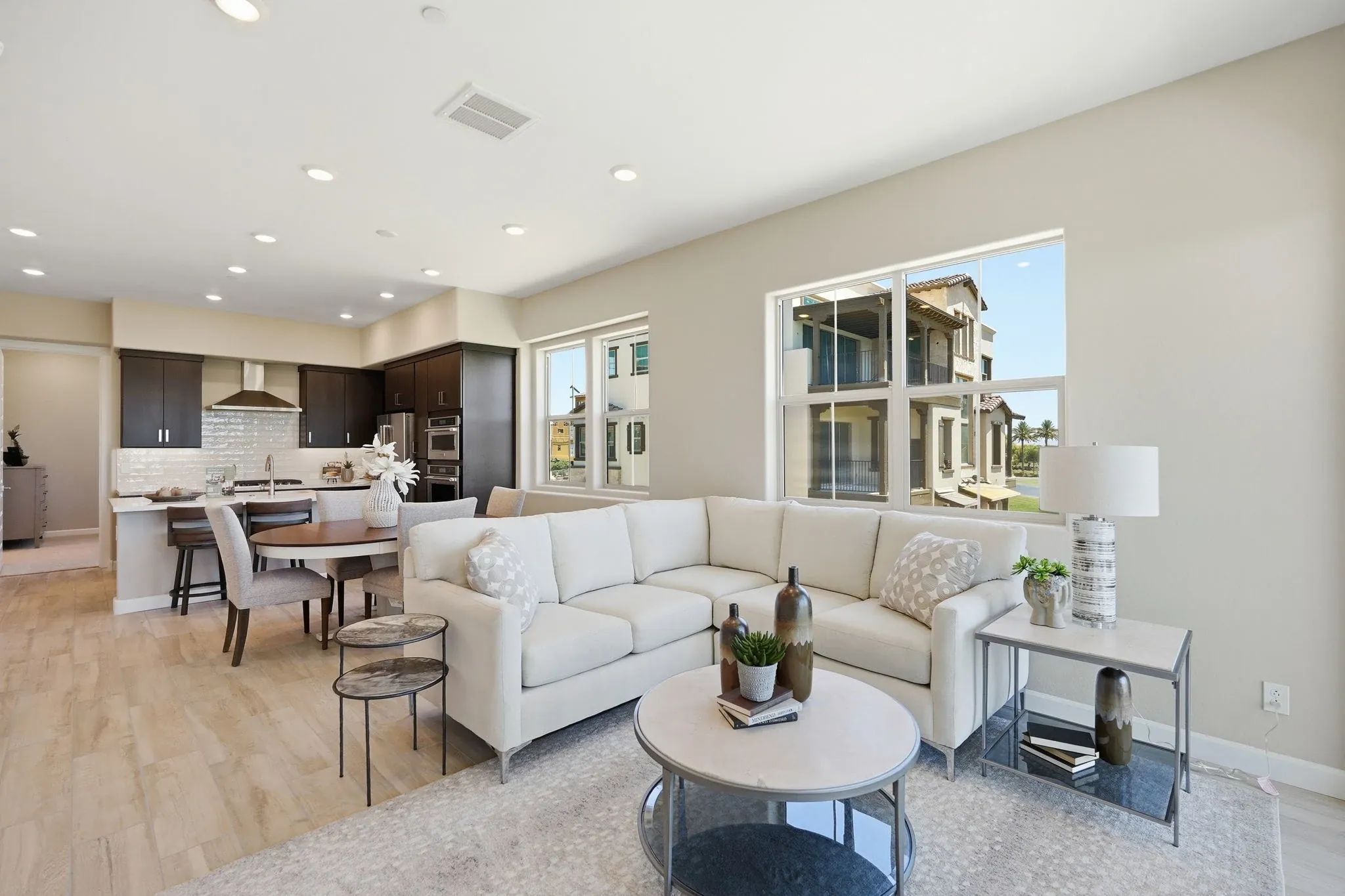 Encanterra Ascent HS 2513 Great Room