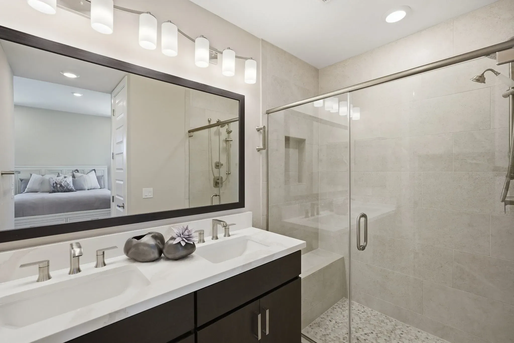 Encanterra Ascent HS 2513 Prunary Bath