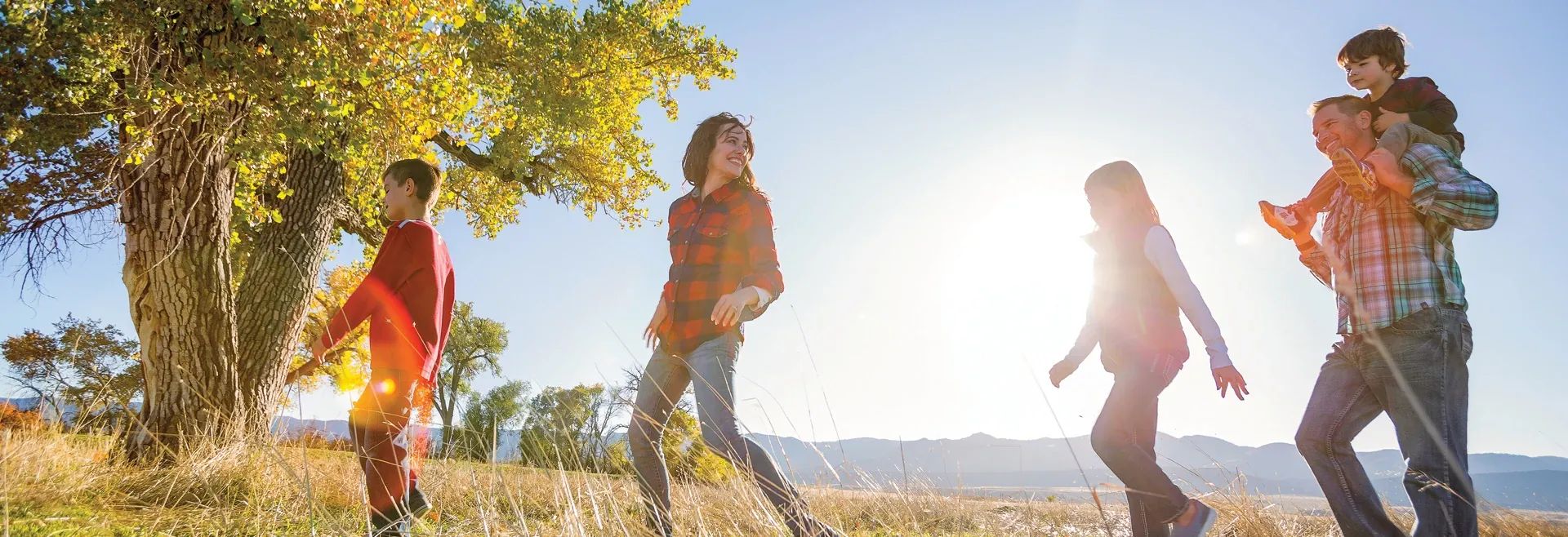 Trilogy Homeowners Hiking