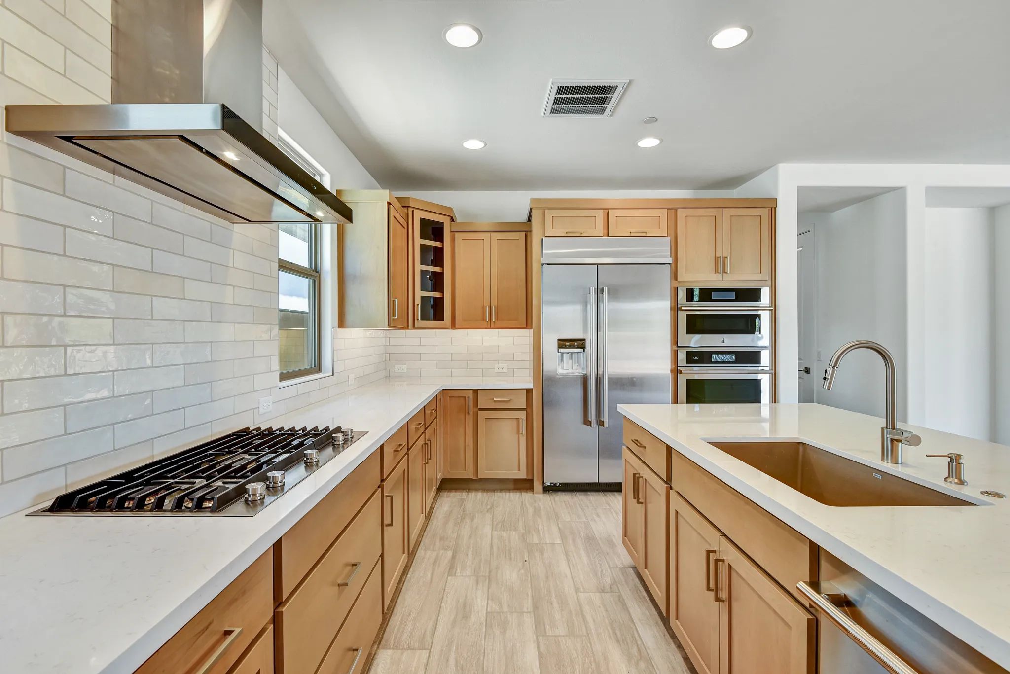 Verde River Ironwood HS 1167 Kitchen