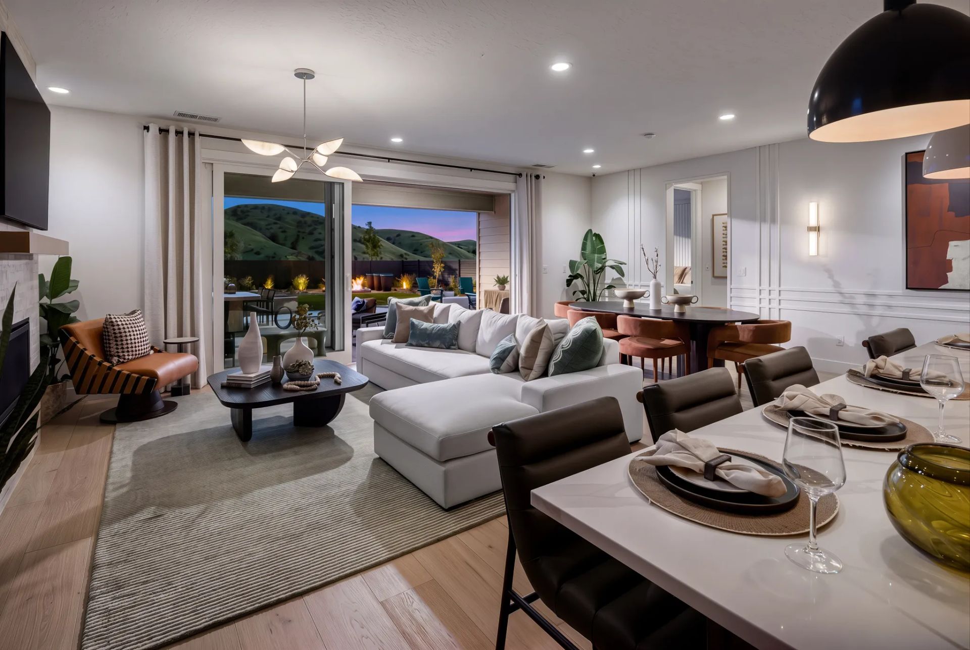 Valnova Synergy Model Great Room