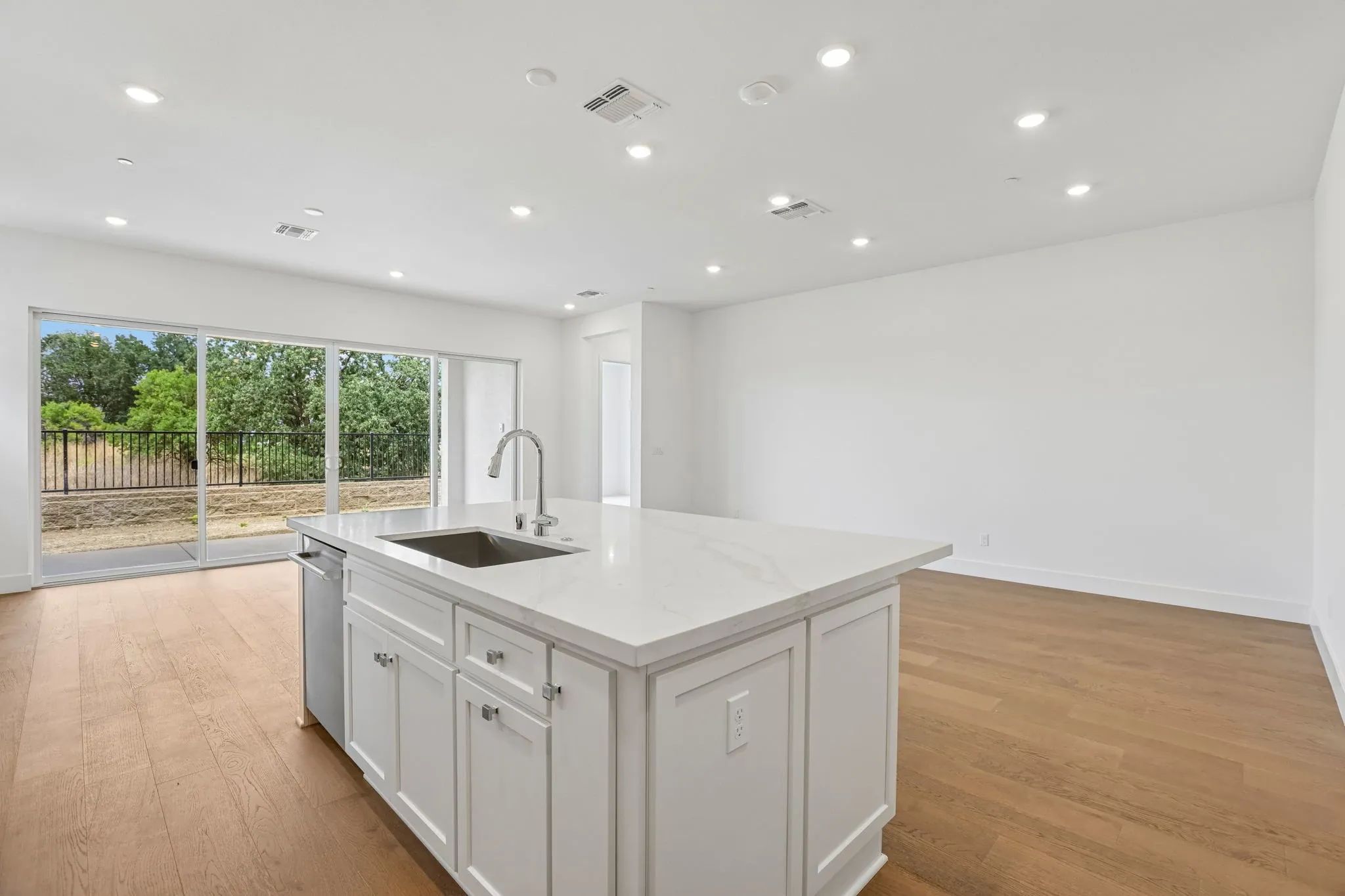 The Meadows Homesite 9 Kitchen Island