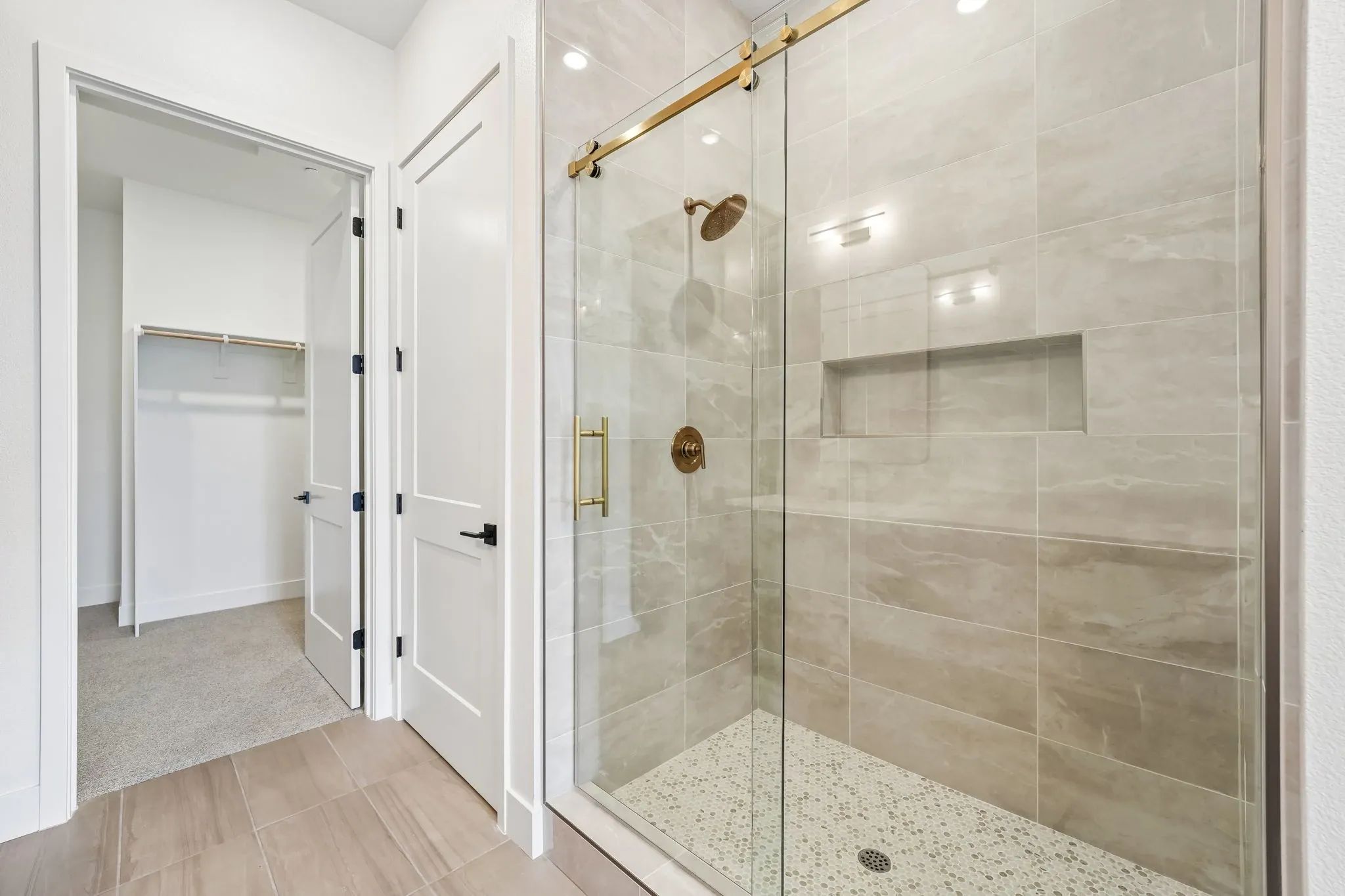 The Meadows Homesite 11 Primary Bathroom