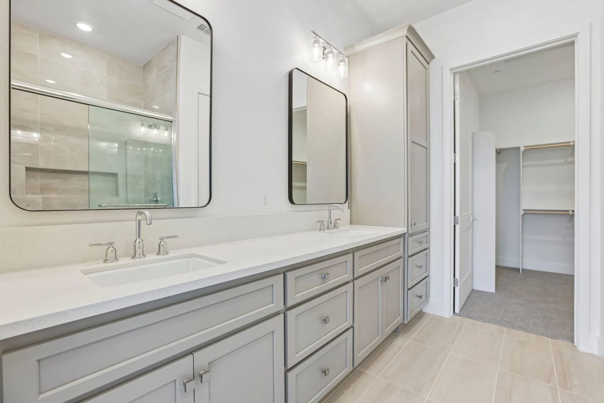 The Meadows Homesite 8 Primary Bathroom