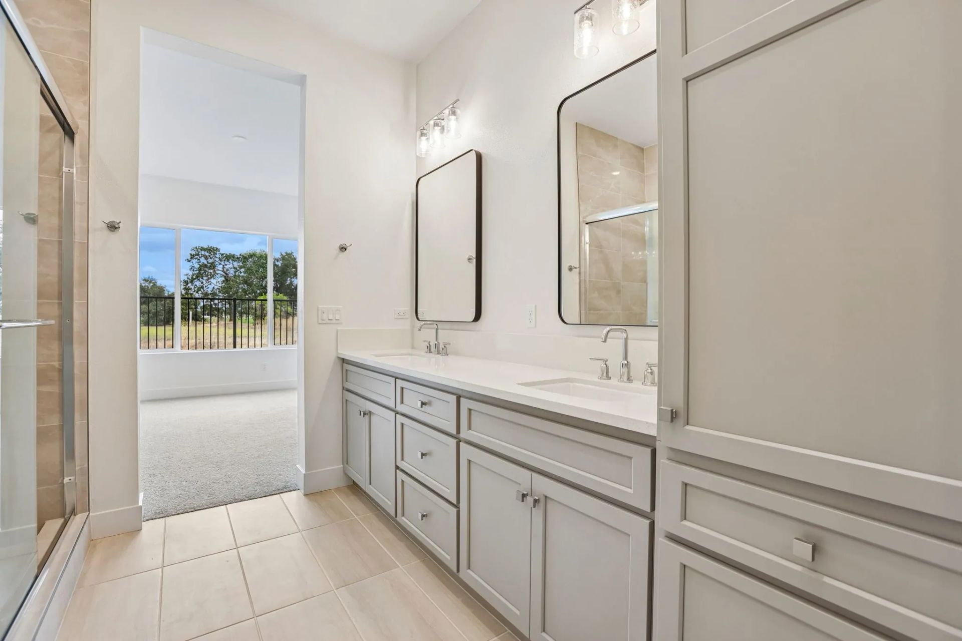 The Meadows Homesite 8 Primary Bathroom
