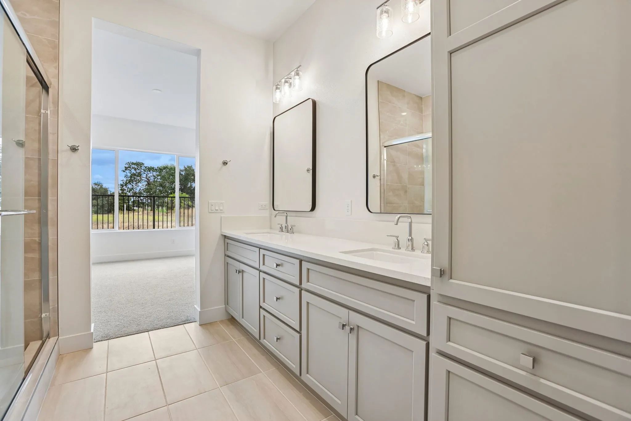 The Meadows Homesite 8 Primary Bathroom