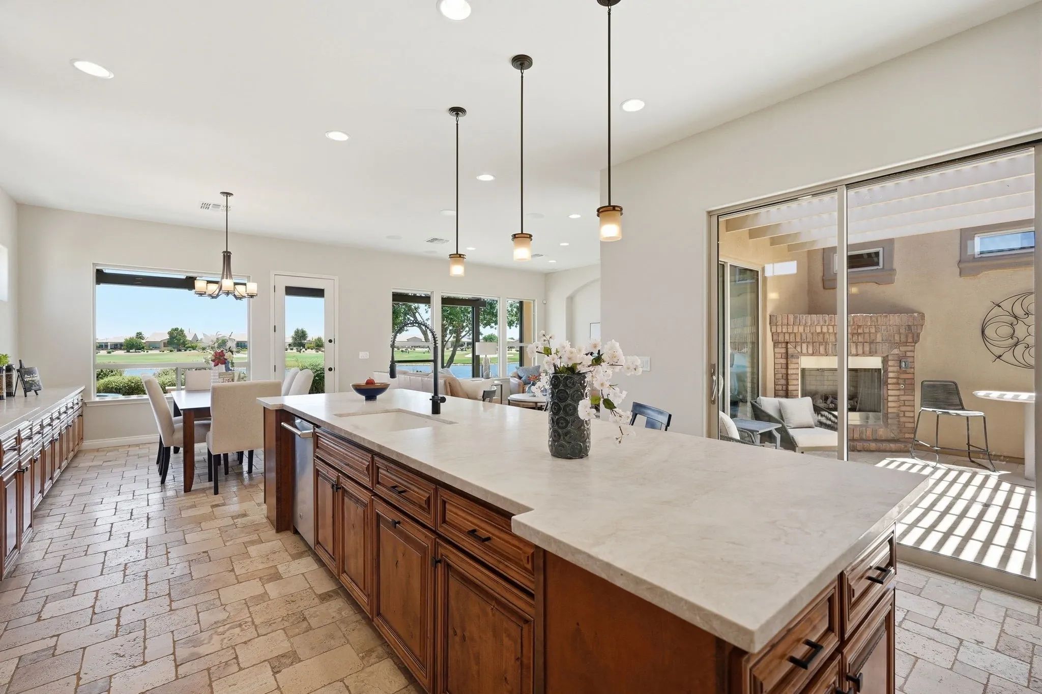 Encanterra Positano HS 533 Kitchen