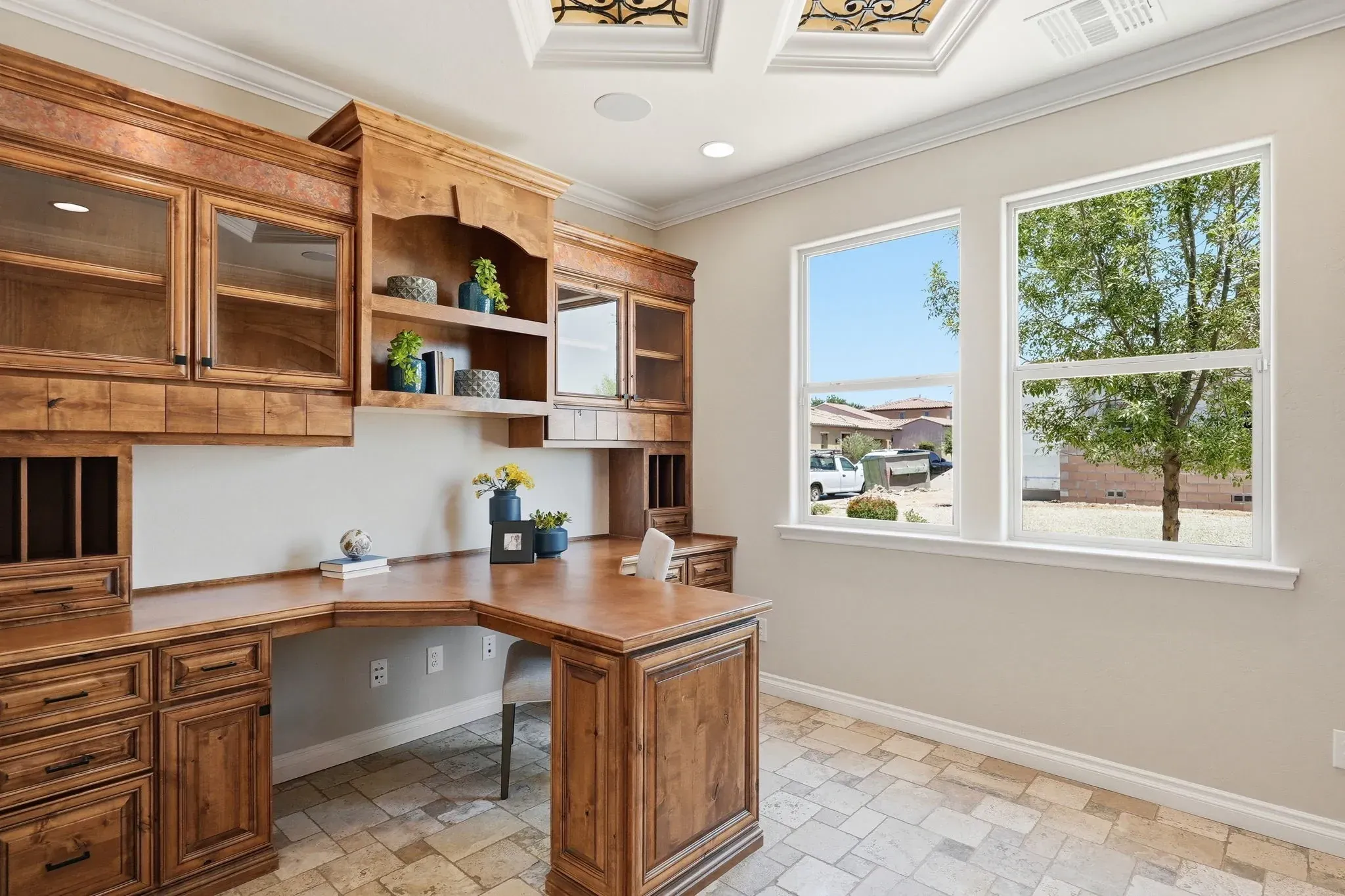 Encanterra Positano HS 533 Office