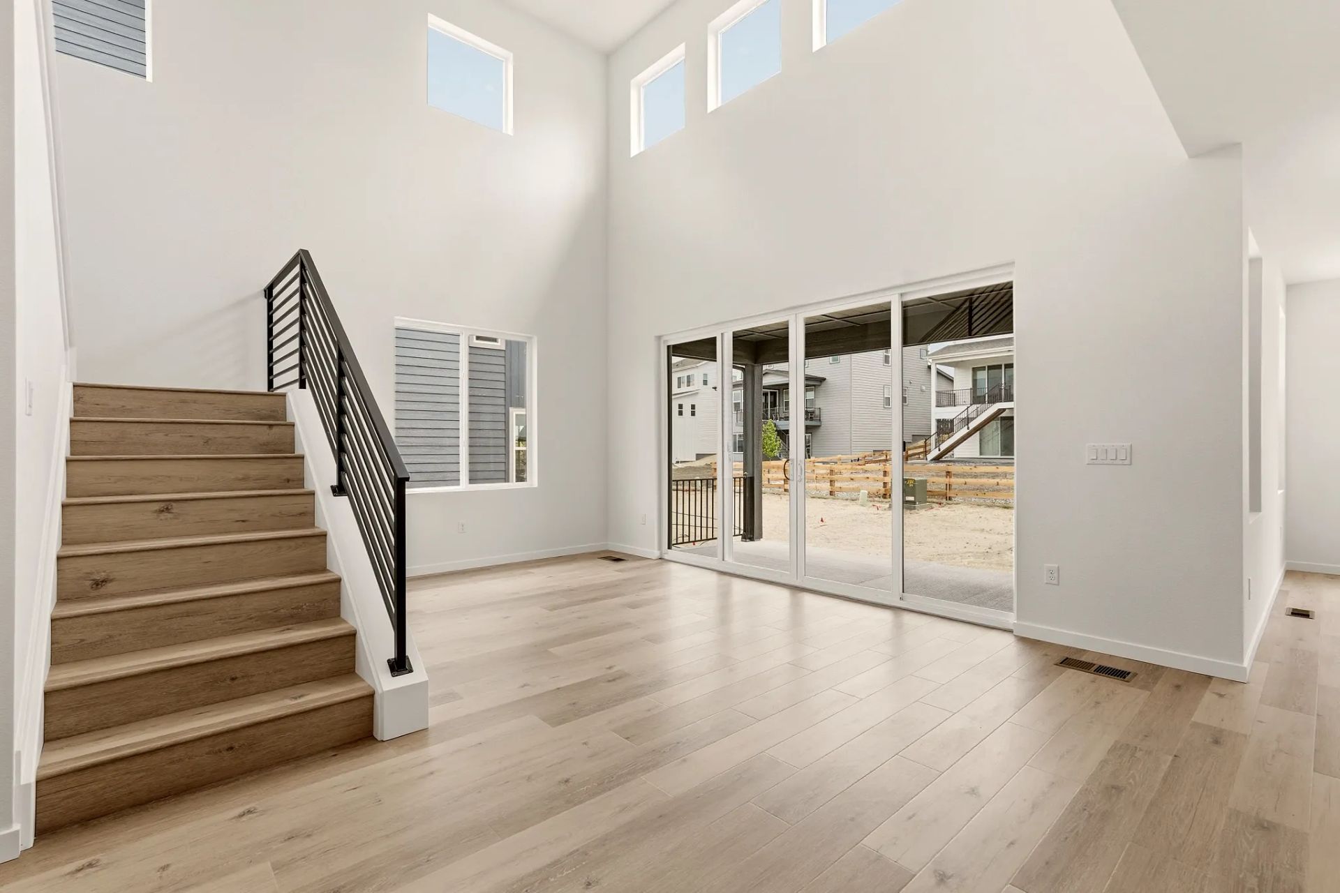 Homesite 9 Dining