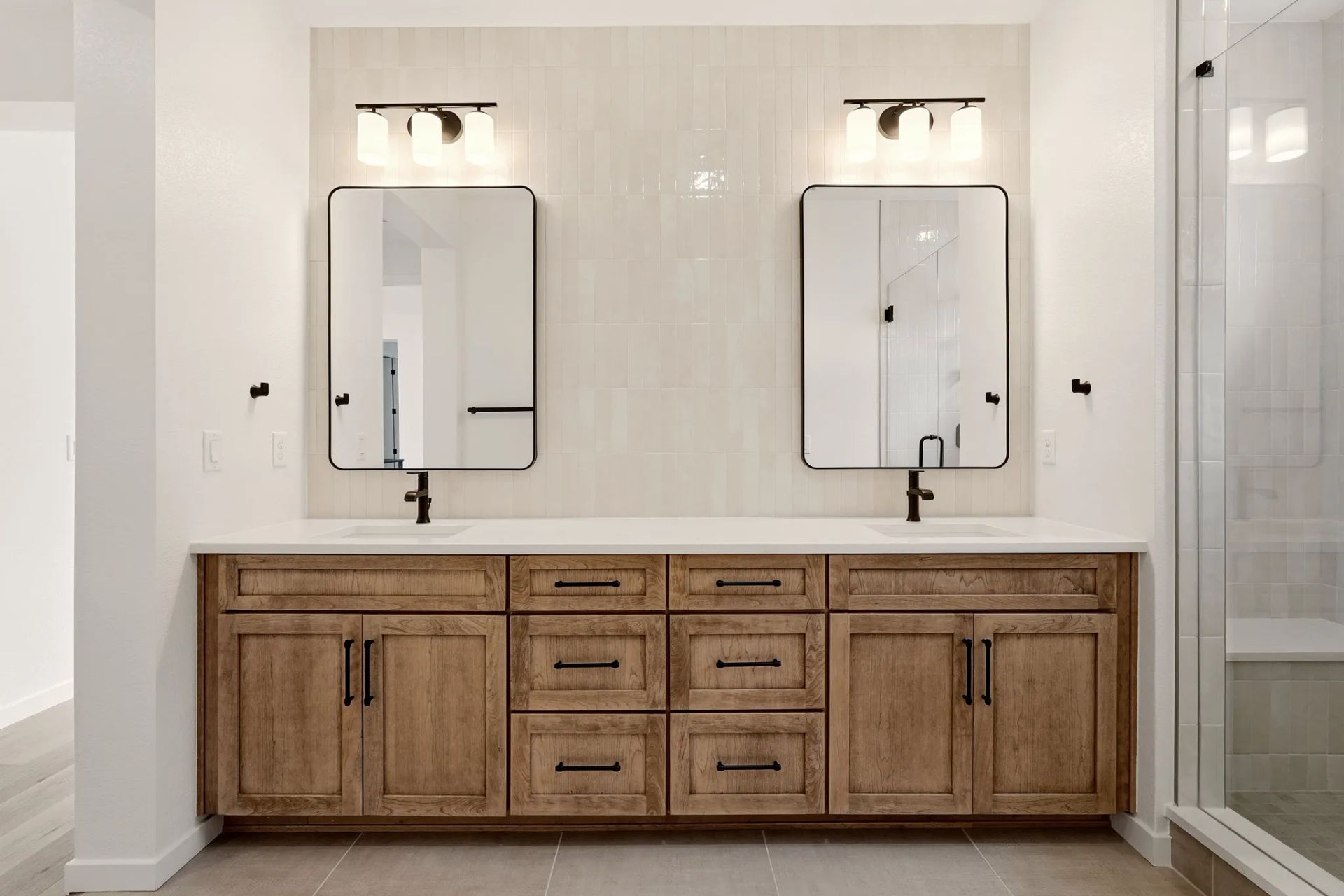 Homesite 9 Primary Bath