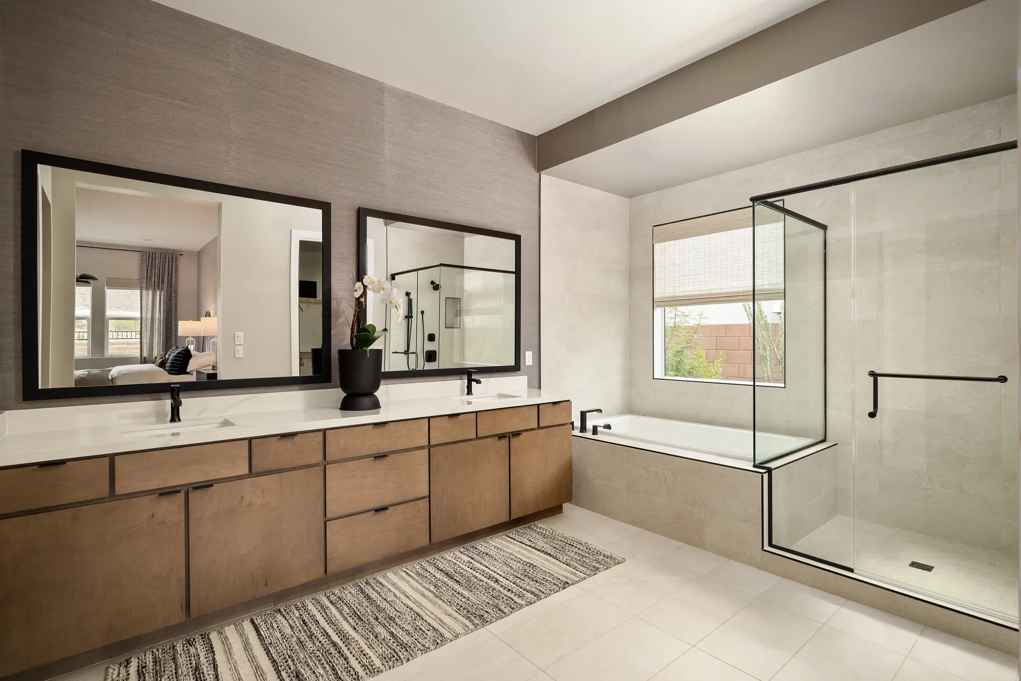 Plan 5034 Primary Bath