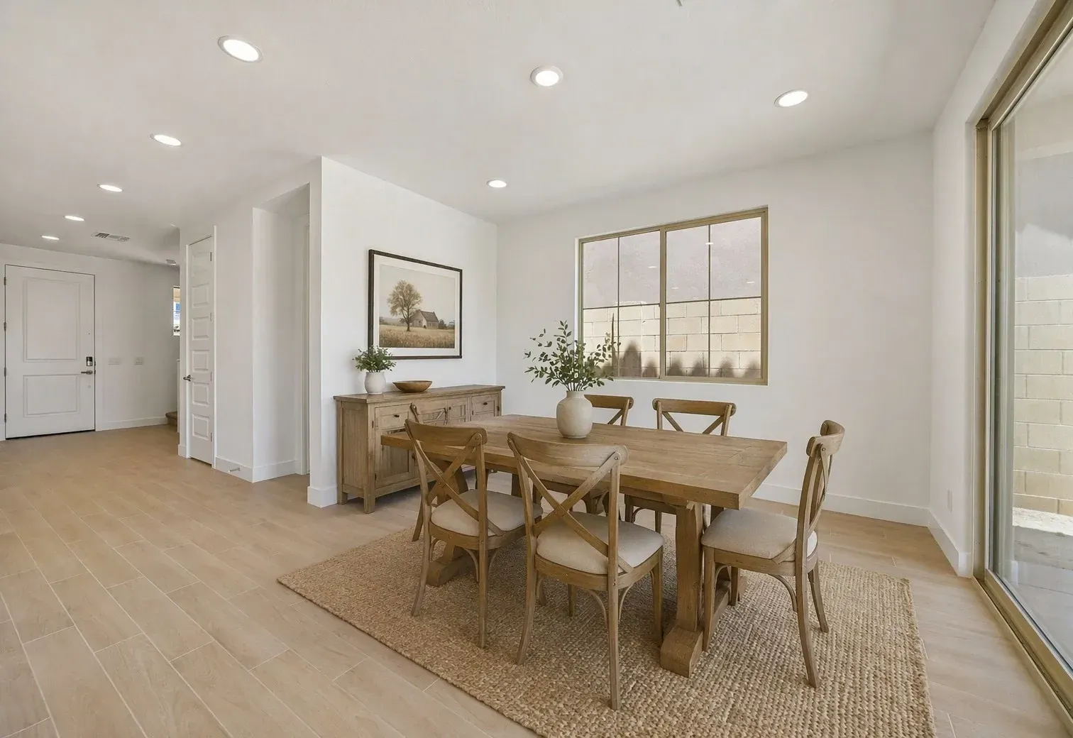 Dining Virtually Staged