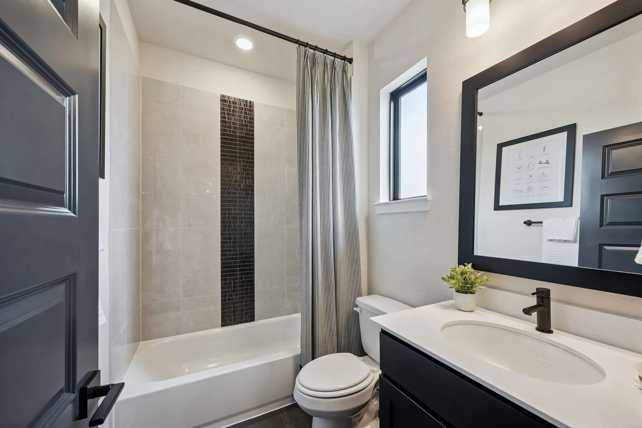 Plan 5058 Bath 4 - Staged