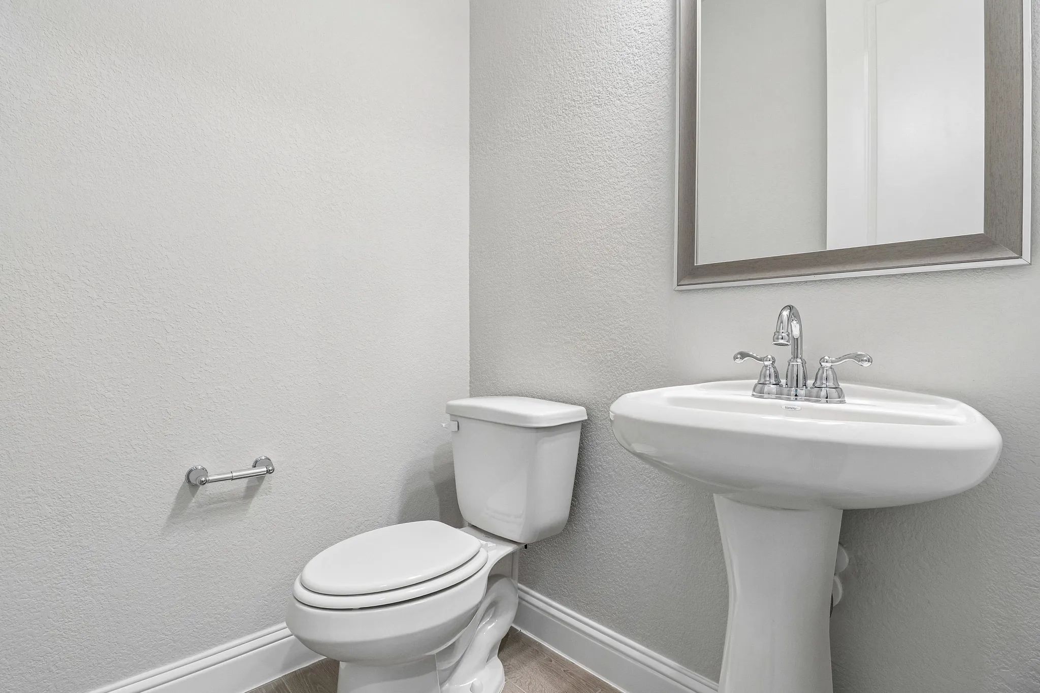 Homesite 1704 Powder Room