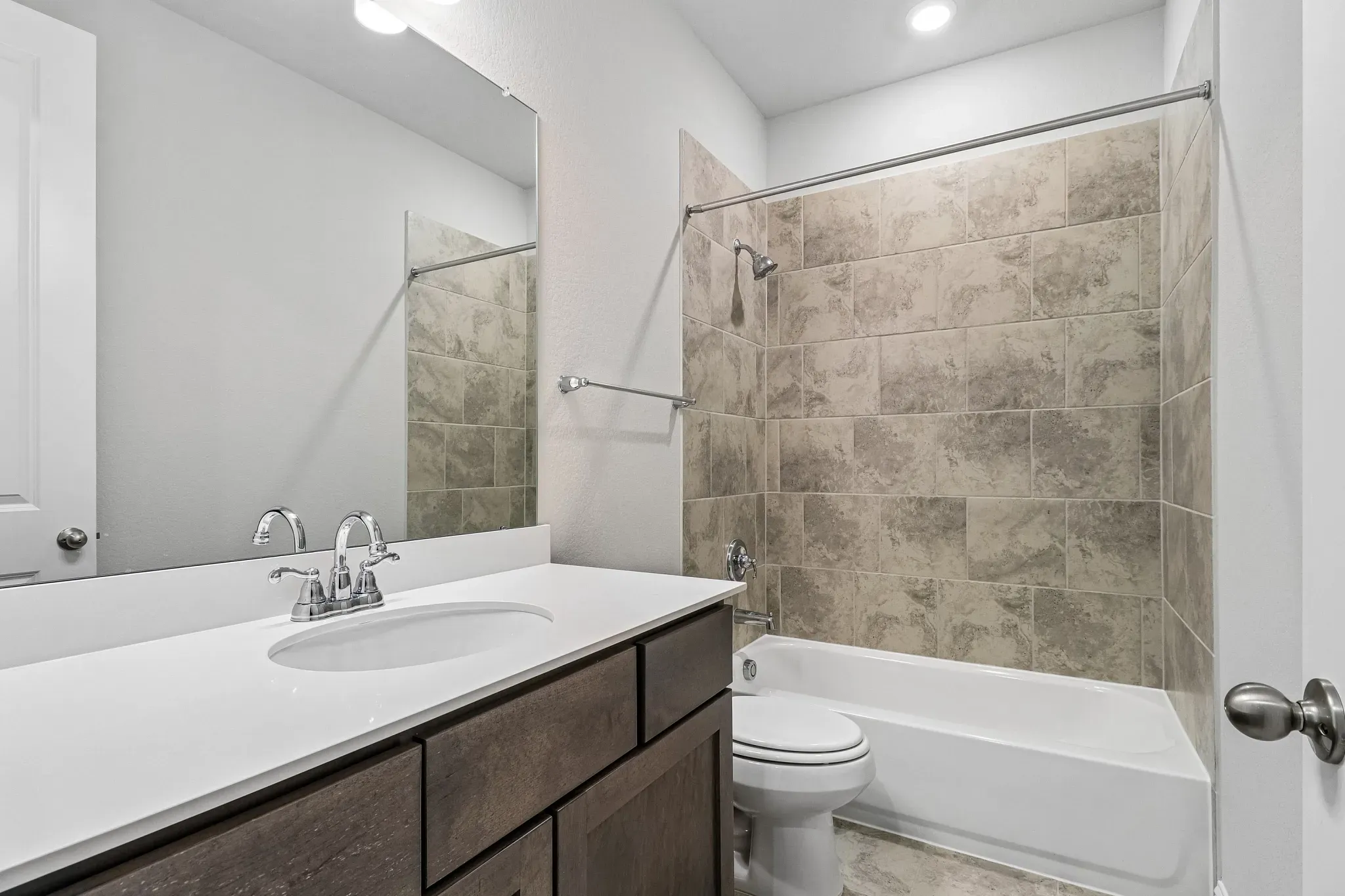Homesite 1704 Bath 2