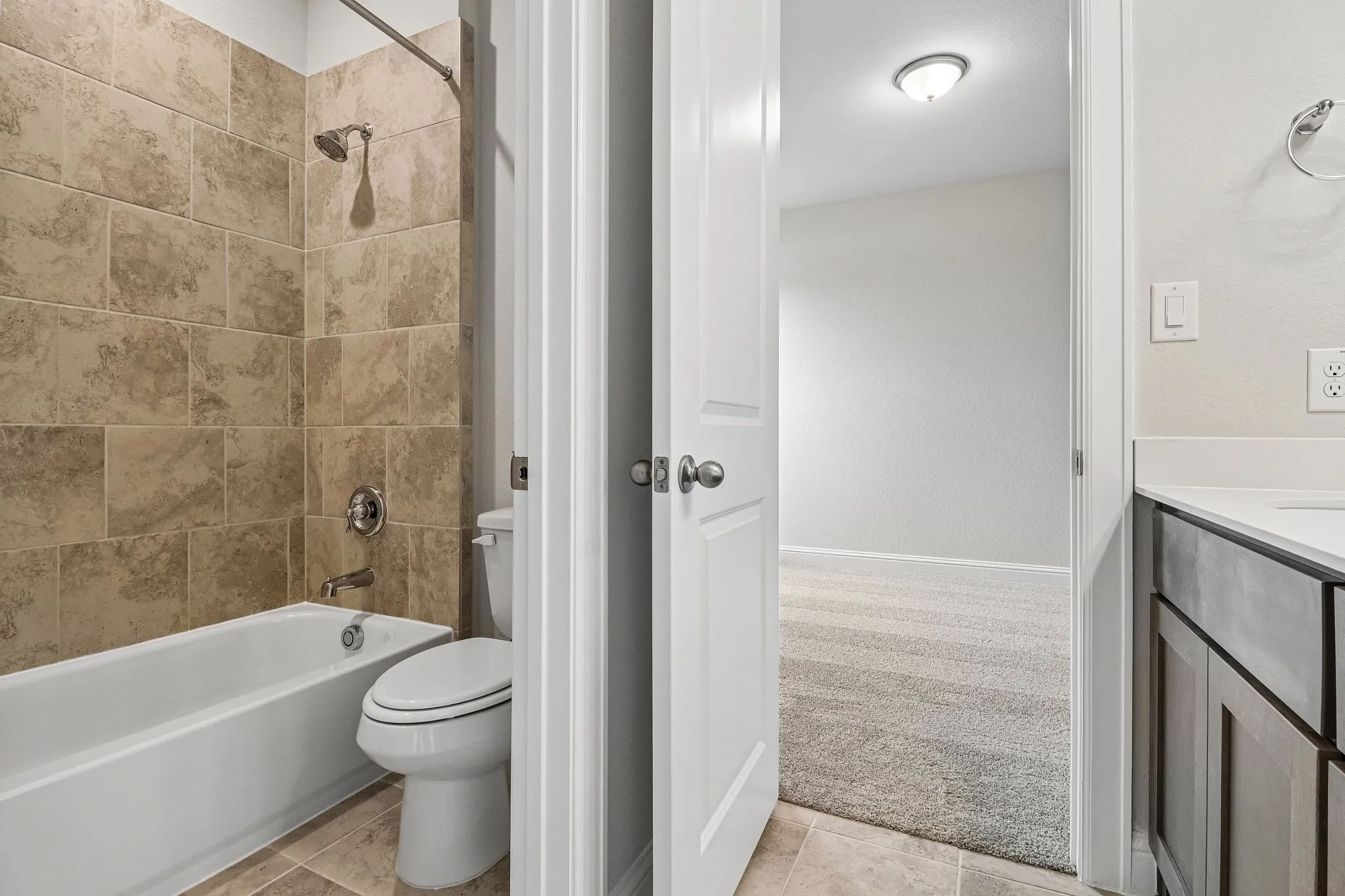 Homesite 1704 Bath 3