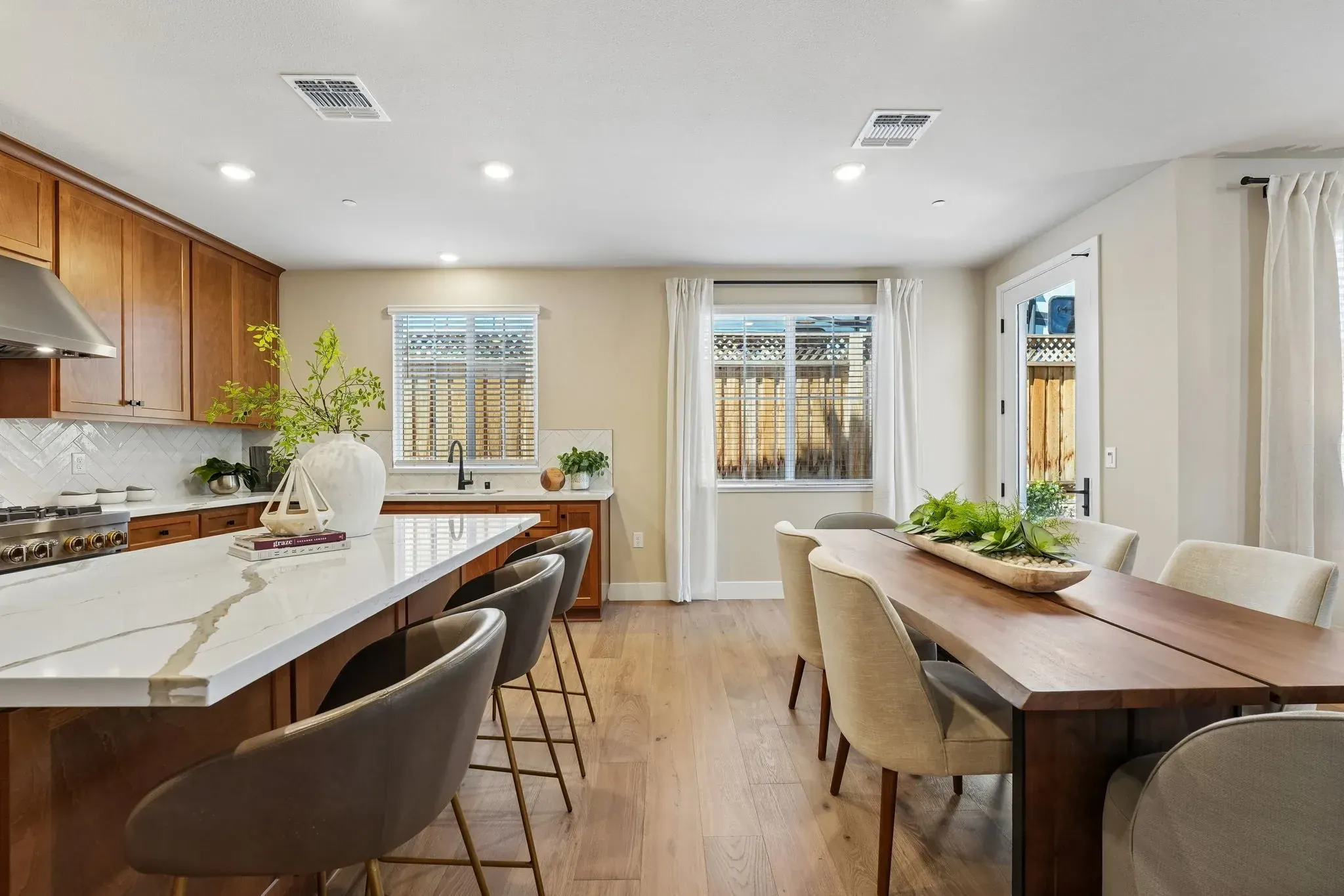 Abigail Place Plan 2 Homesite 17 Dining & Kitchen