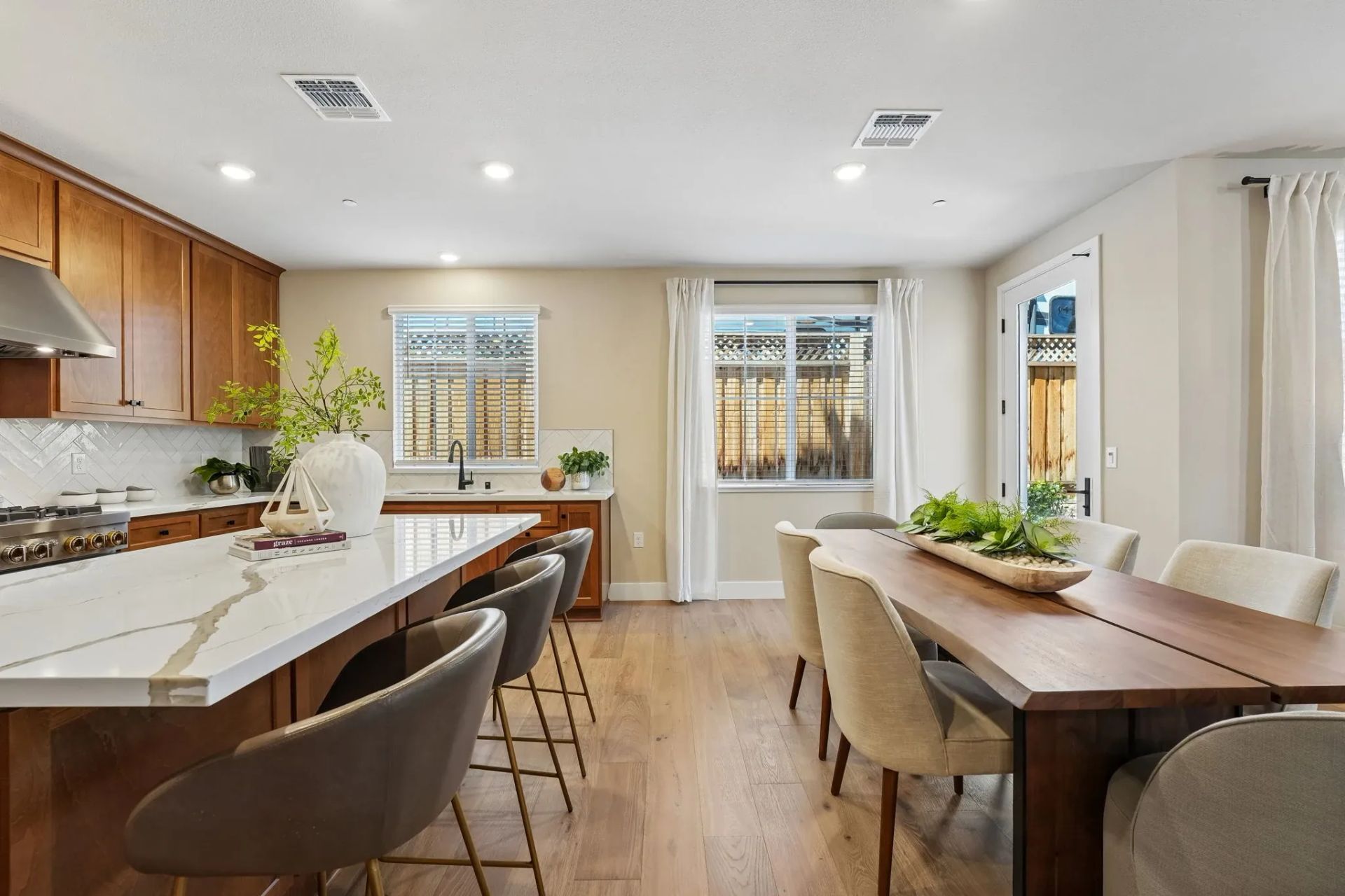 Abigail Place Plan 2 Homesite 17 Dining & Kitchen