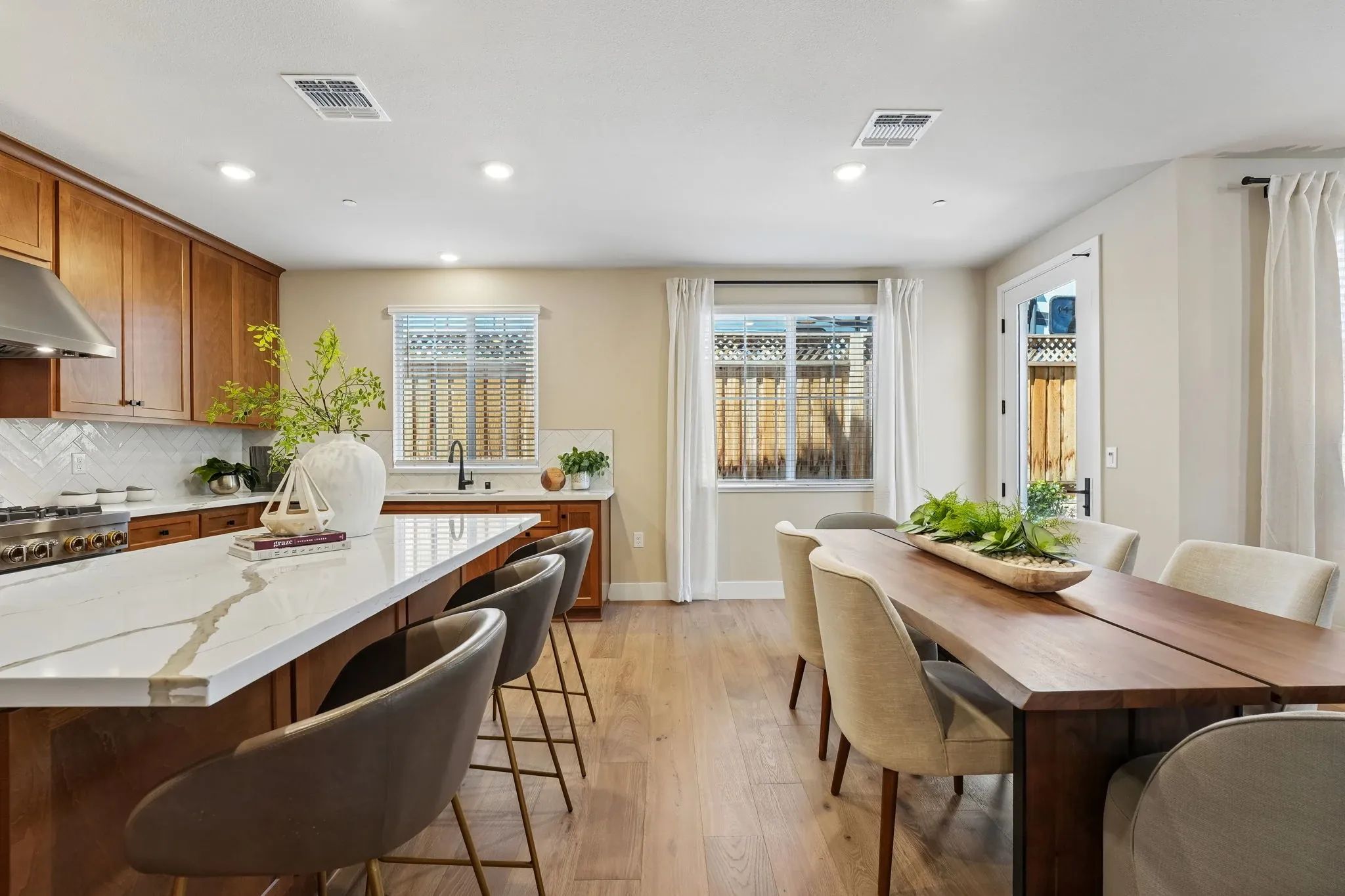 Abigail Place Plan 2 Homesite 17 Dining & Kitchen