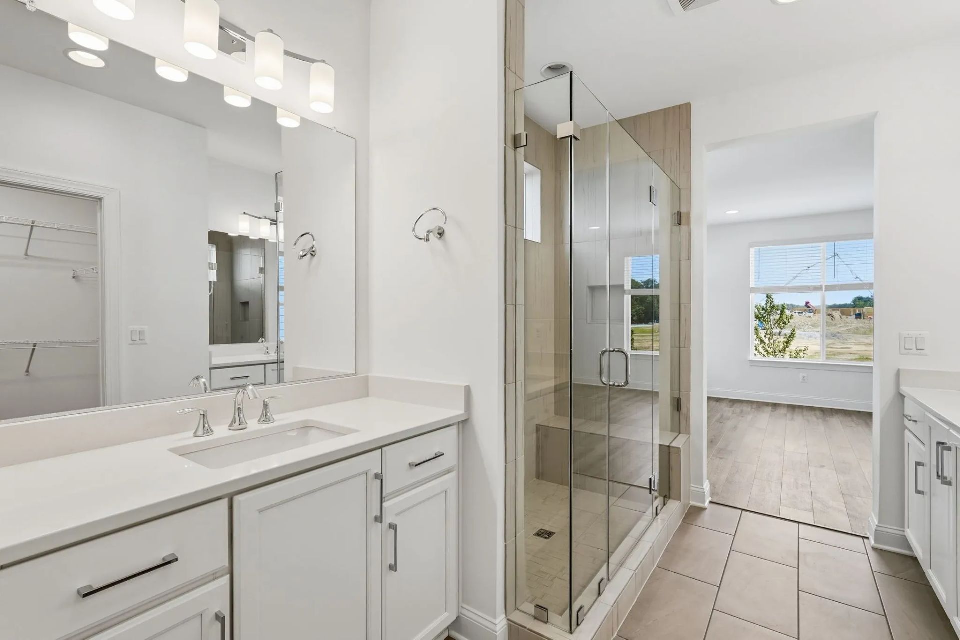 Aspen II  Primary Bath