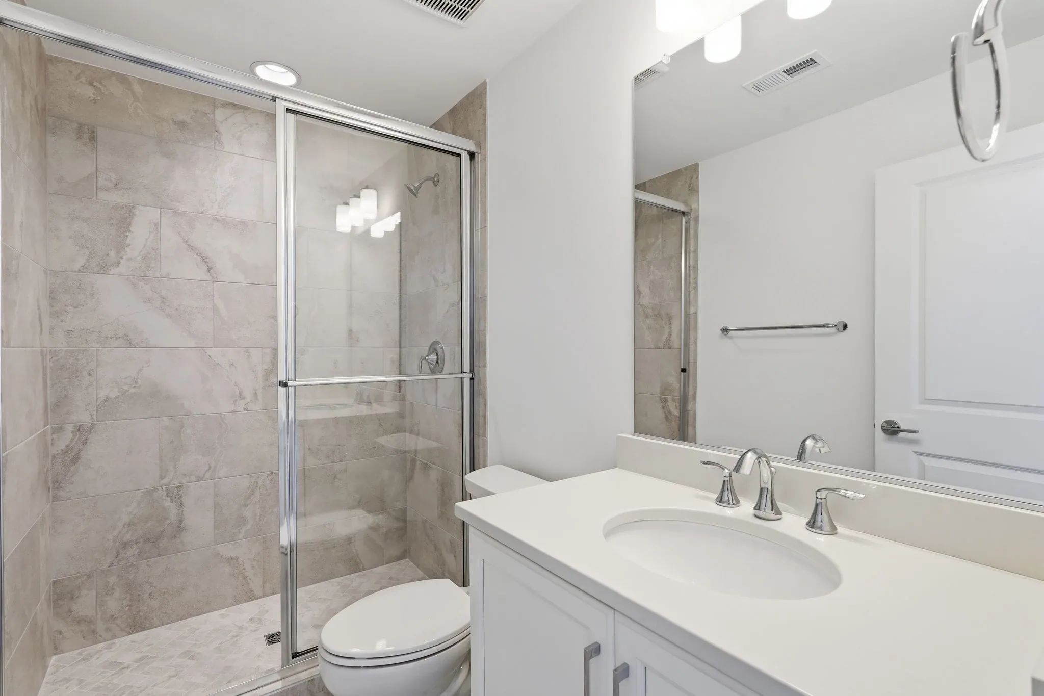 Aspen II  Guest Bath