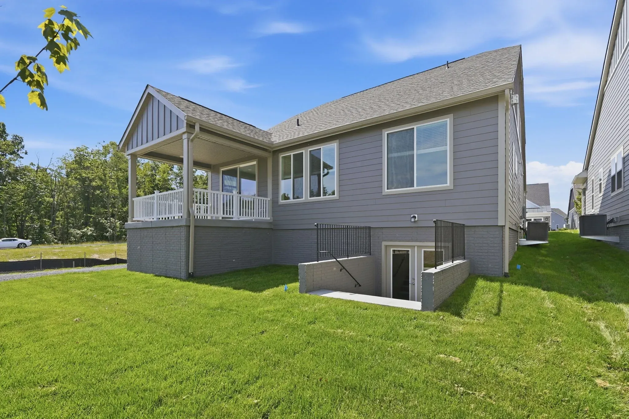 Aspen II Rear Exterior