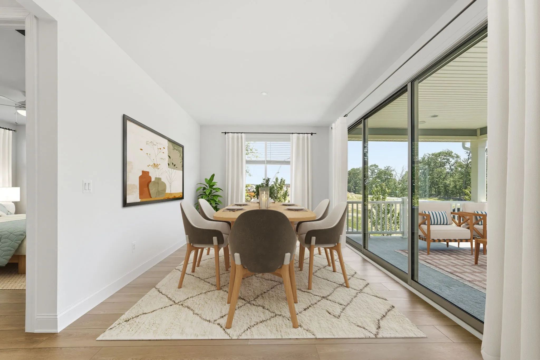 Nice II Virtually Staged Dining