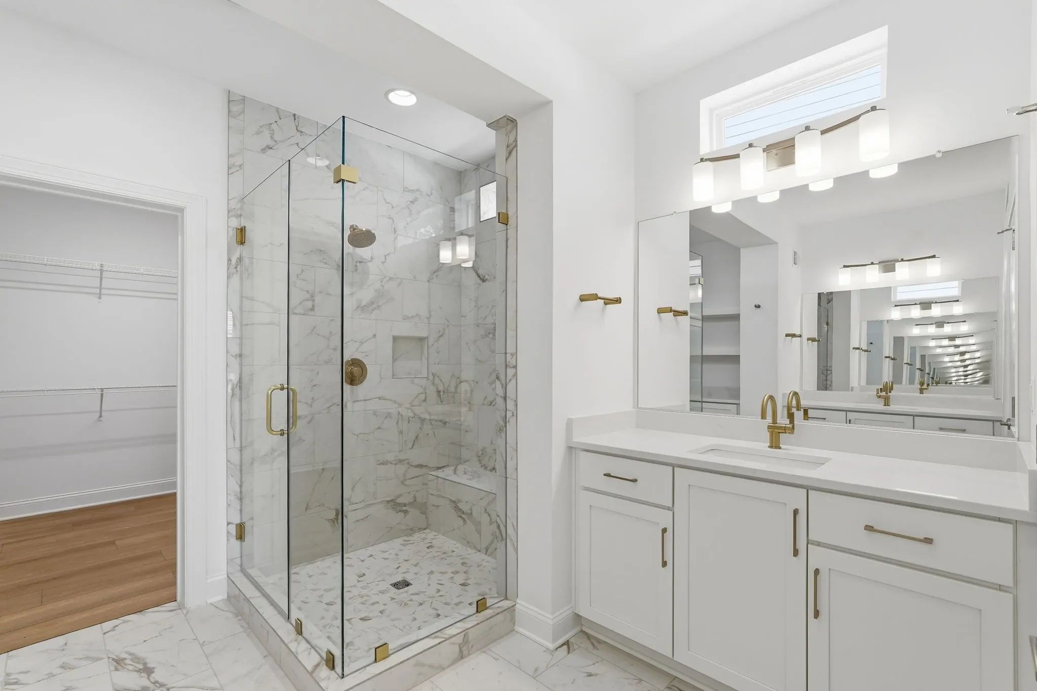 Nice II Primary Bath